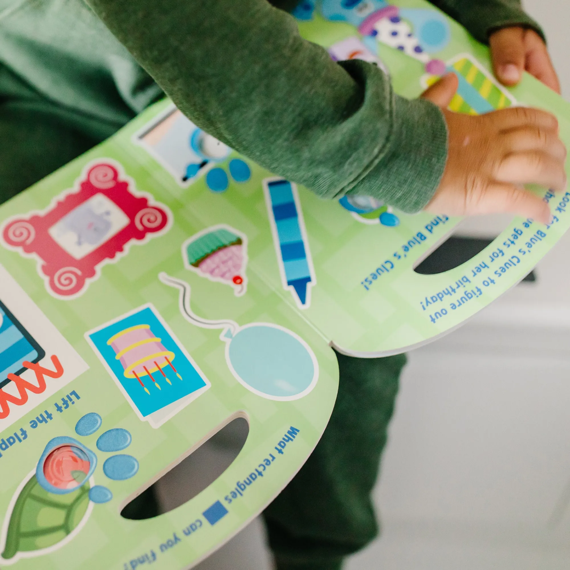 Blue's Clues & You! Poke-A-Dot: Shapes with Blue>Melissa & Doug Discount