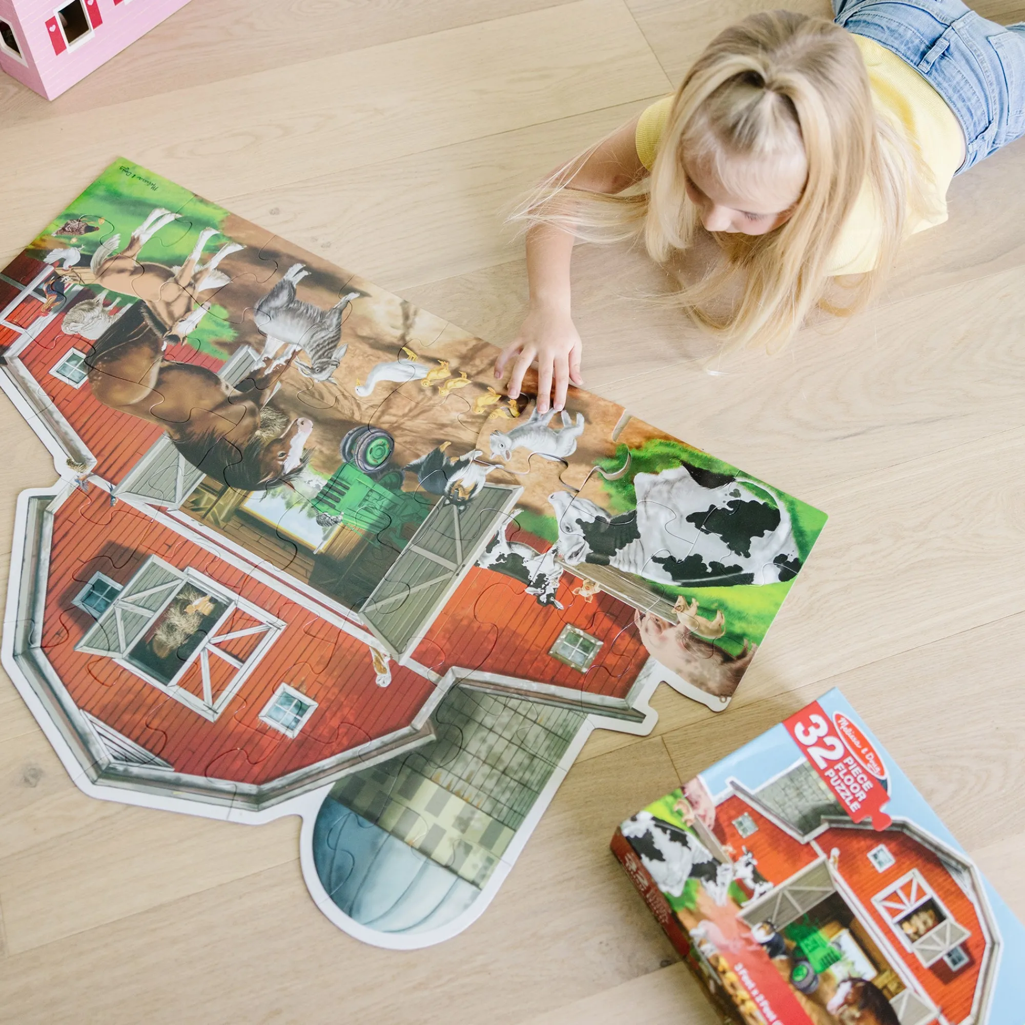 Busy Barn Shaped Floor Puzzle - 32 Pieces>Melissa & Doug Sale