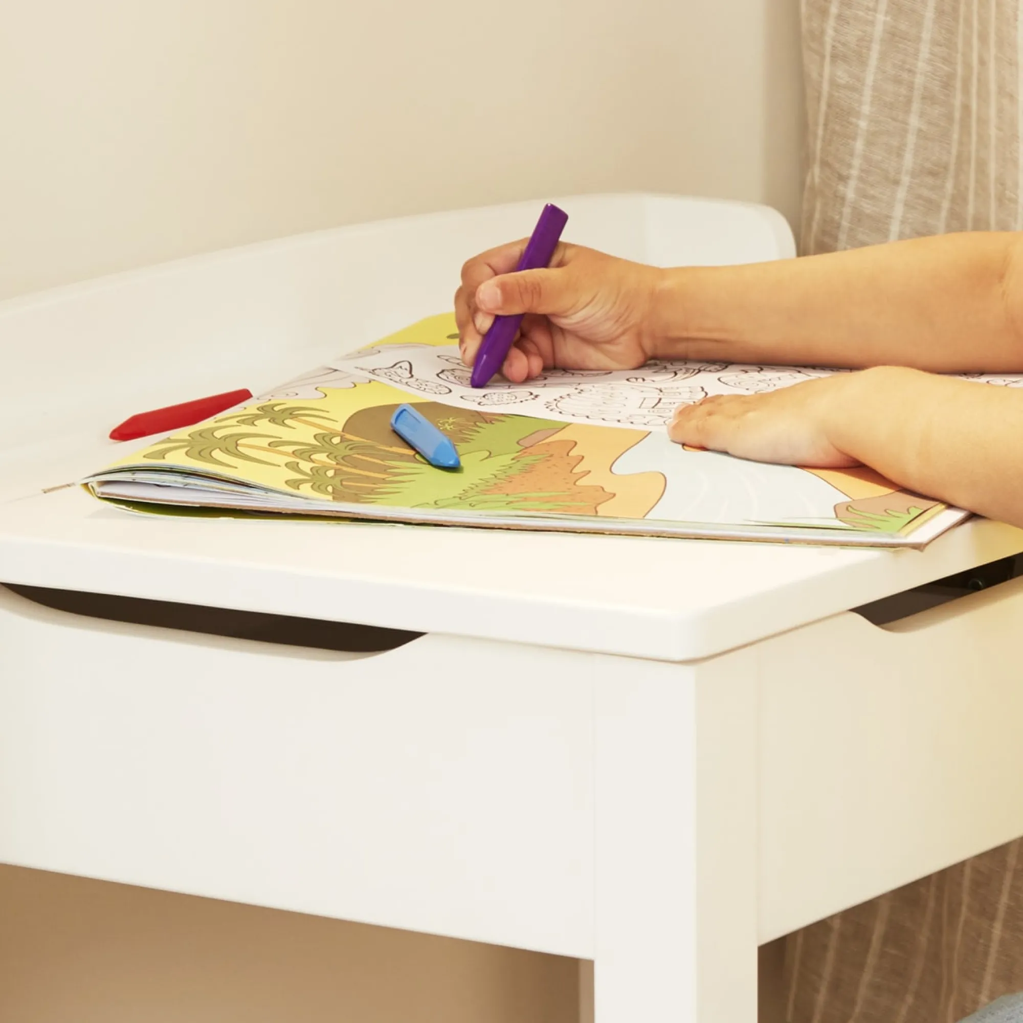 Child's Lift-Top Desk & Chair - White>Melissa & Doug Best