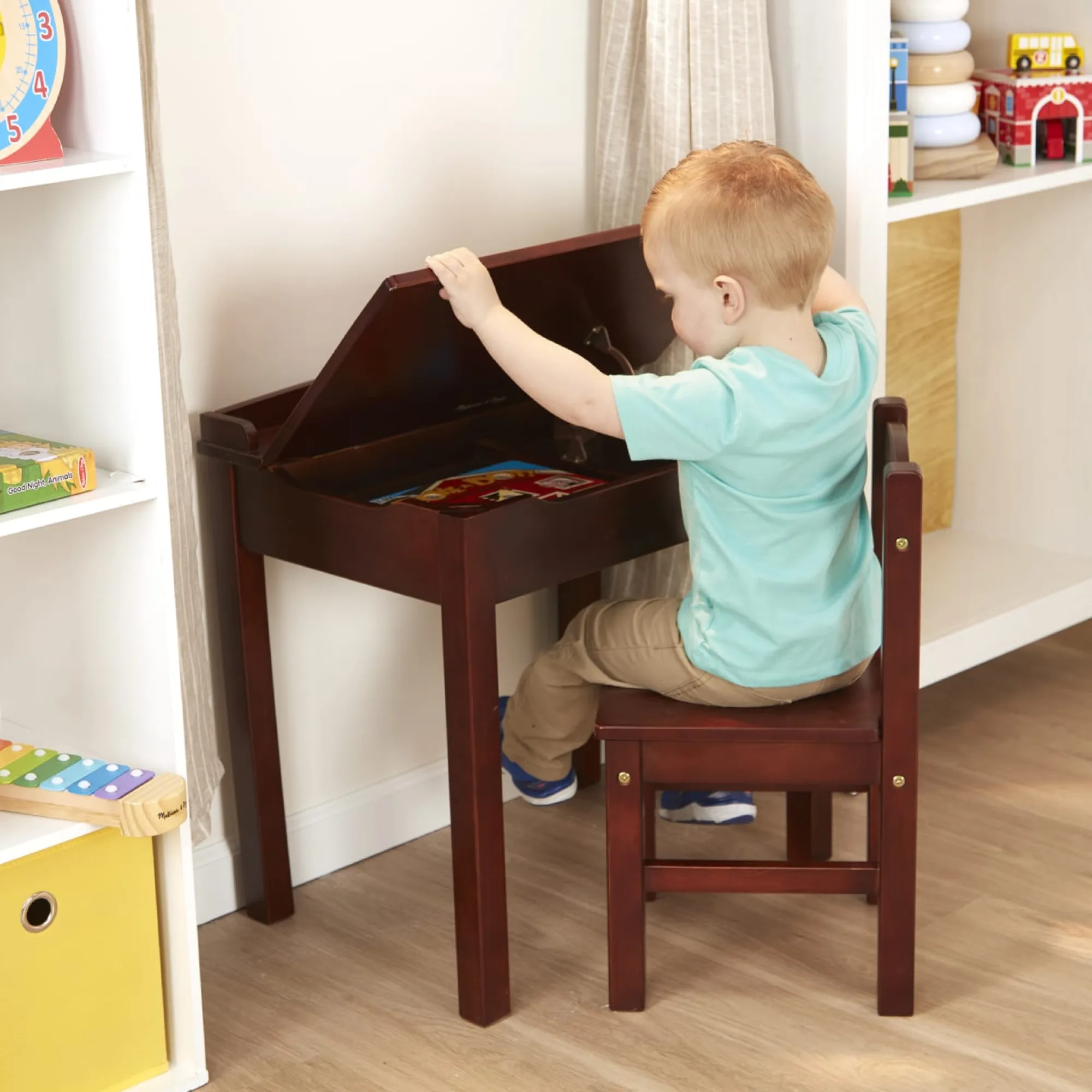 Child's Lift-Top Desk & Chair - Espresso>Melissa & Doug Hot