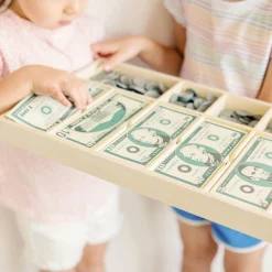 Classic Play Money Set><noscript><img width=