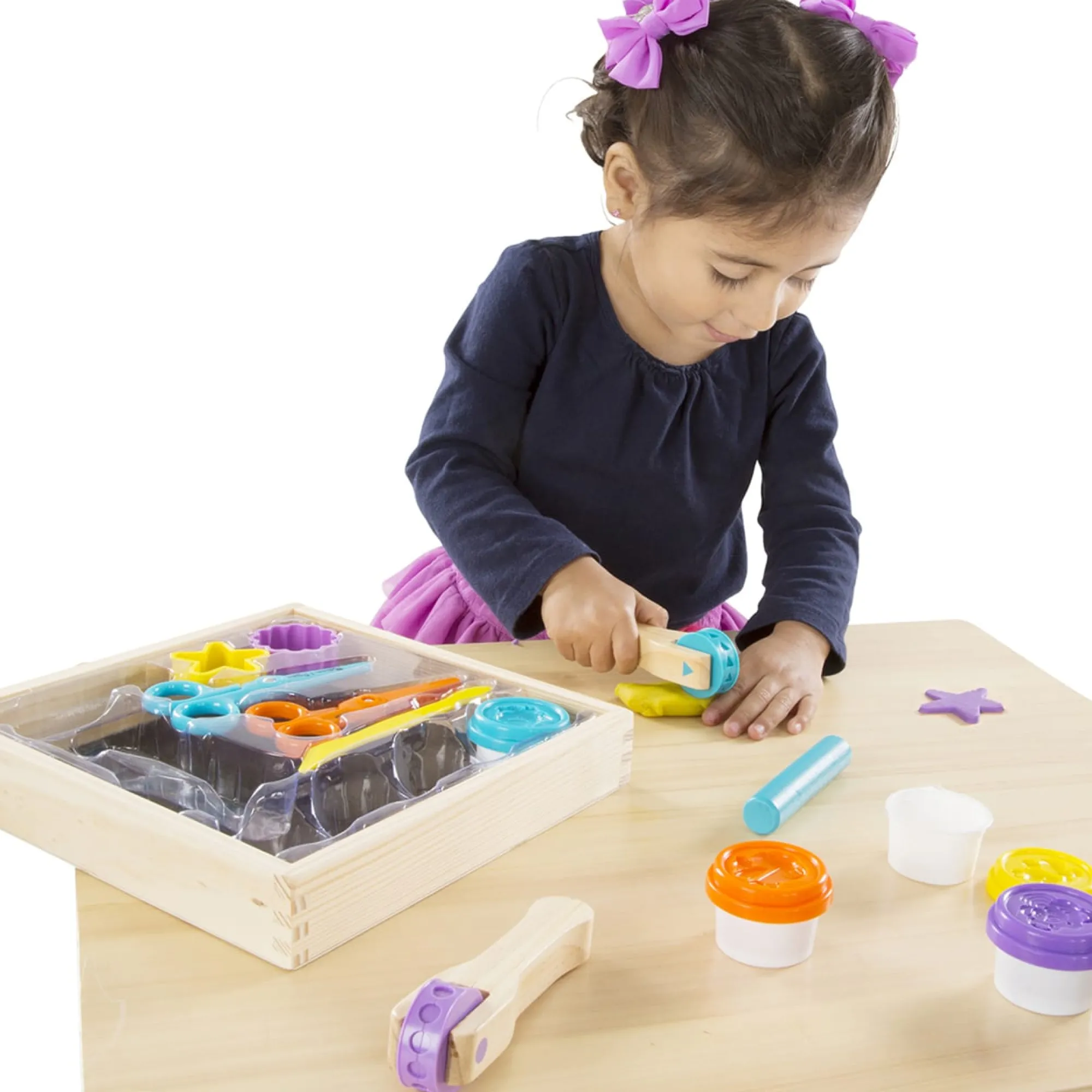 Created by Me! Cut, Sculpt & Roll Modeling Dough Kit>Melissa & Doug Clearance