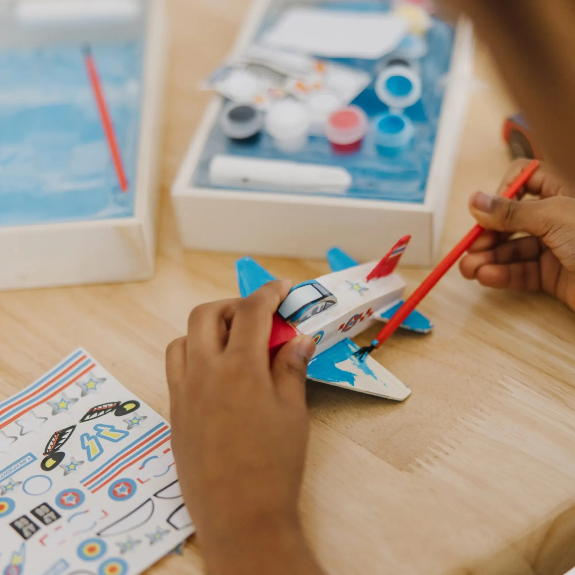 Decorate-Your-Own Wooden Plane>Melissa & Doug Online