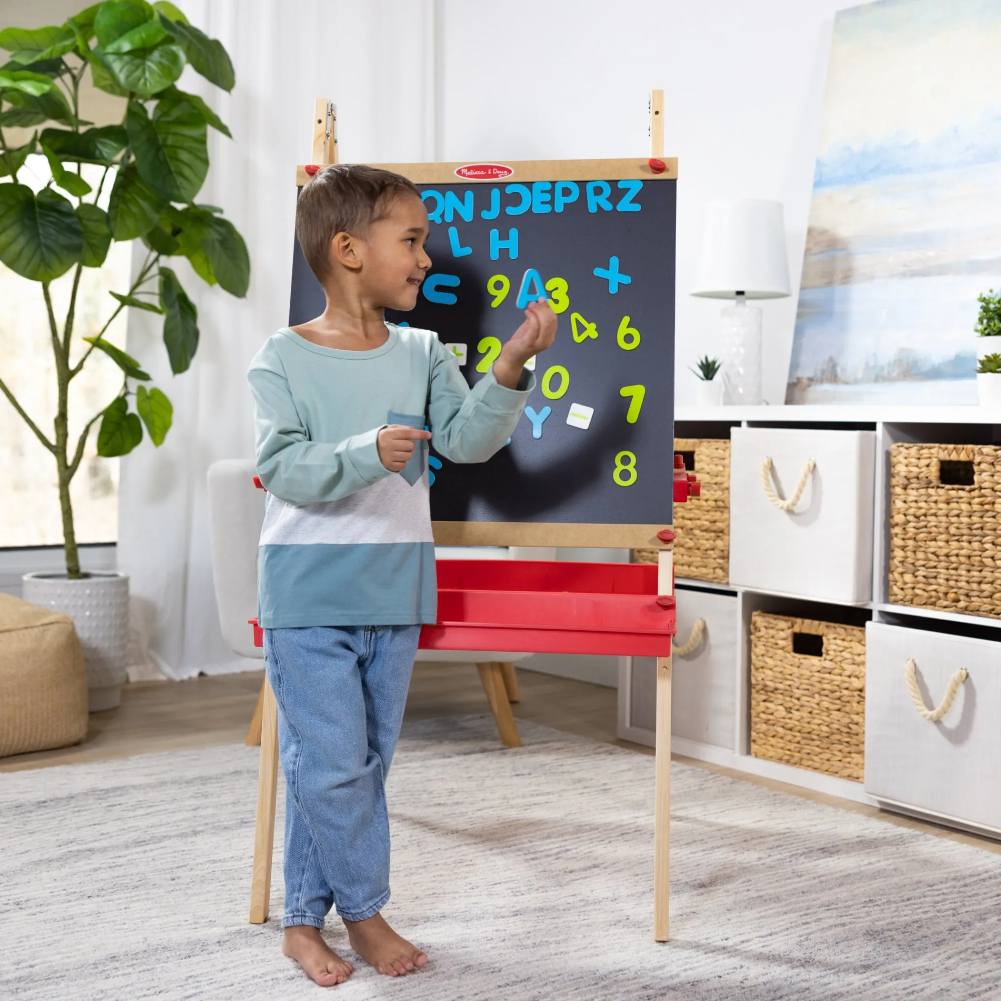 Deluxe Magnetic Standing Art Easel>Melissa & Doug New
