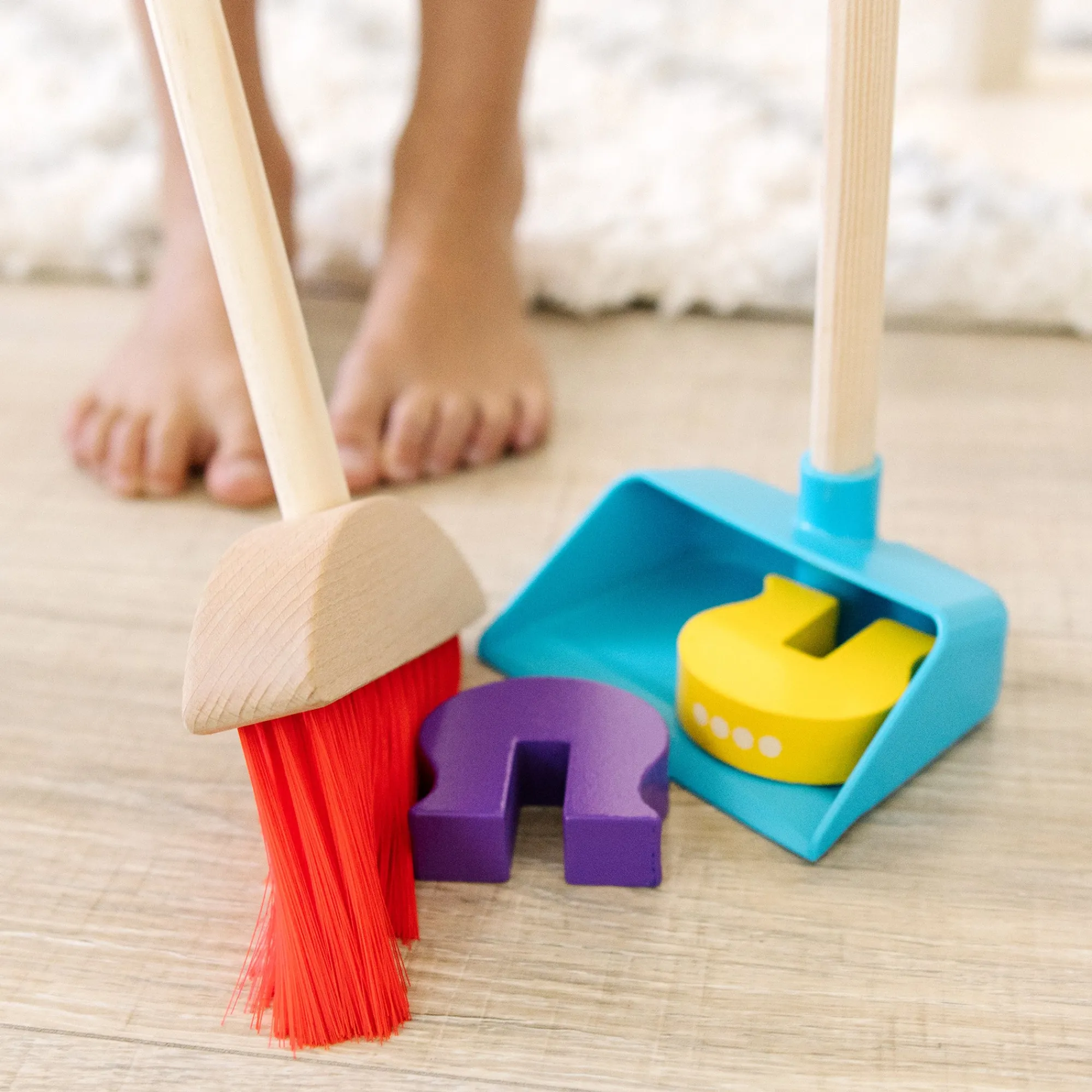 Deluxe Sparkle & Shine Cleaning Set>Melissa & Doug Clearance
