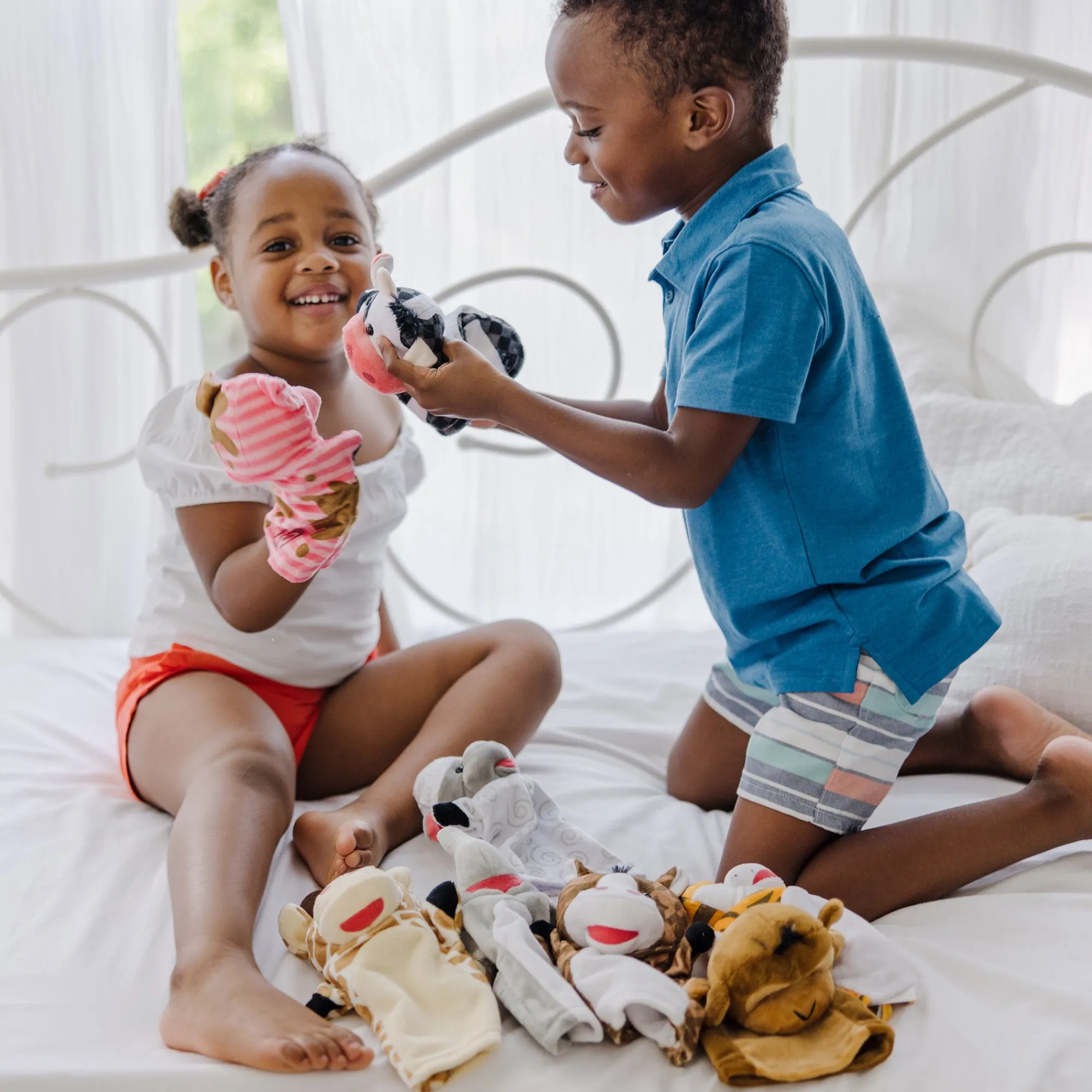 Hand Puppet 2-Pack: Farm Friends, Zoo Friends>Melissa & Doug Clearance