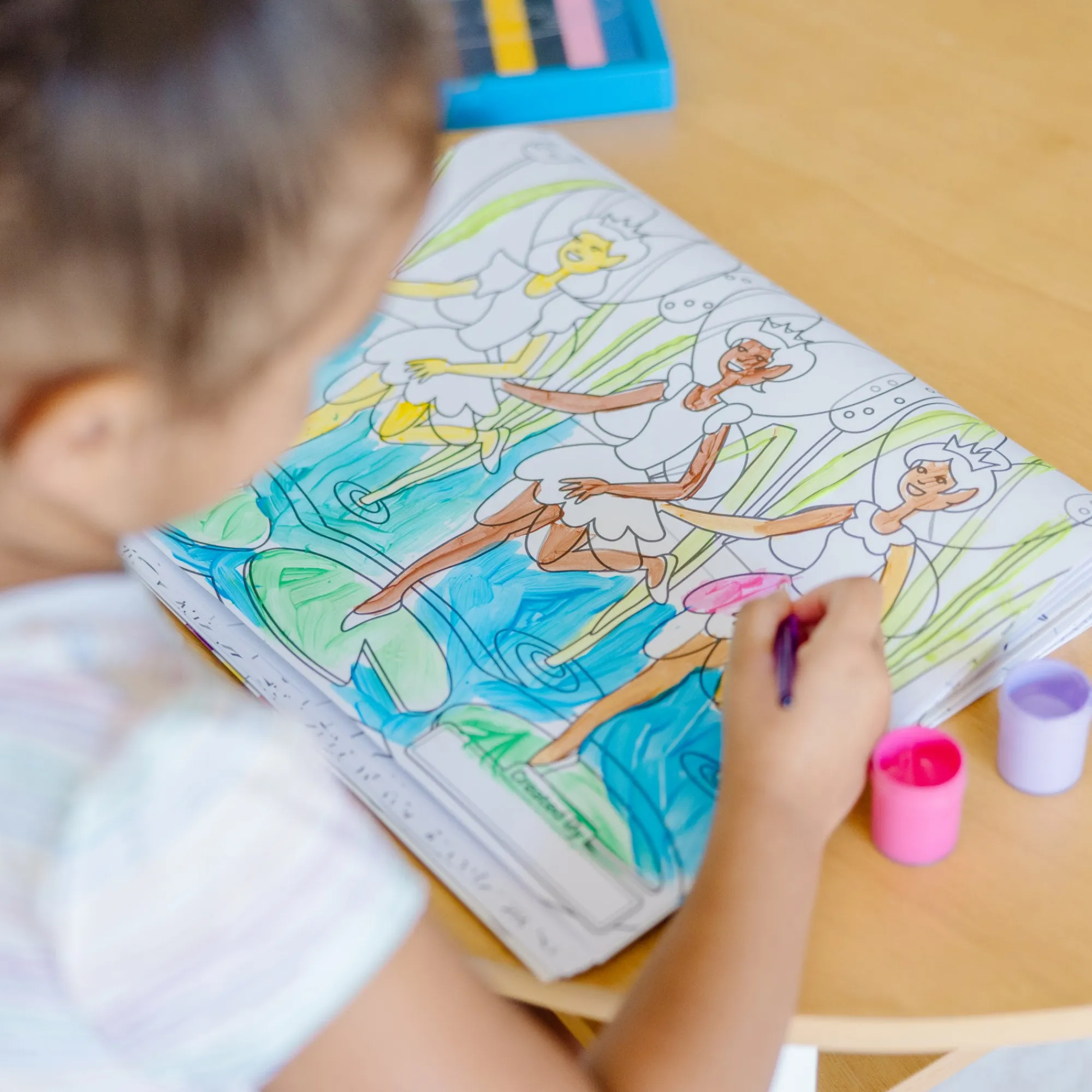 Jumbo Coloring Pad - Princess & Fairy>Melissa & Doug Hot