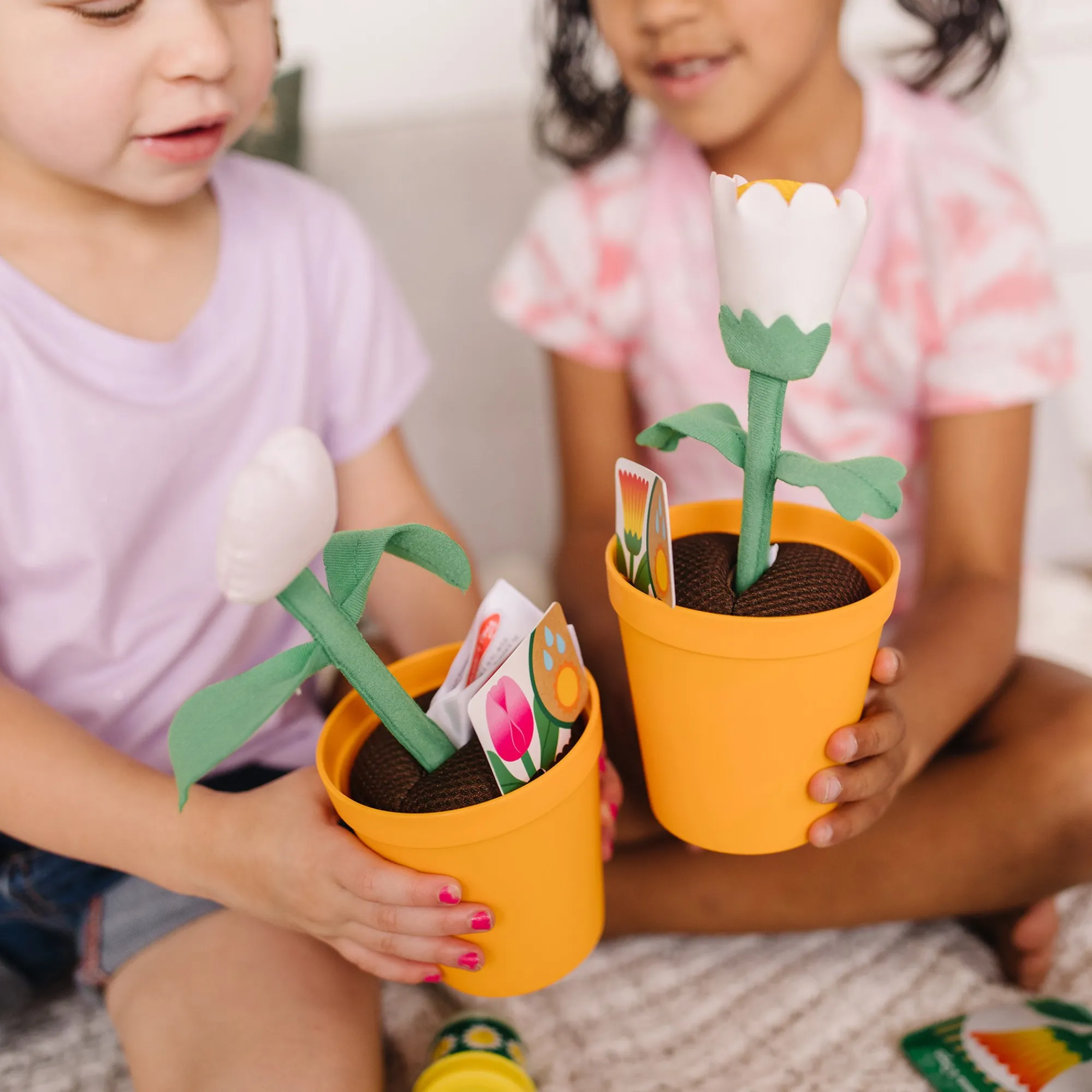 Let’s Explore Flower Gardening Play Set>Melissa & Doug Hot