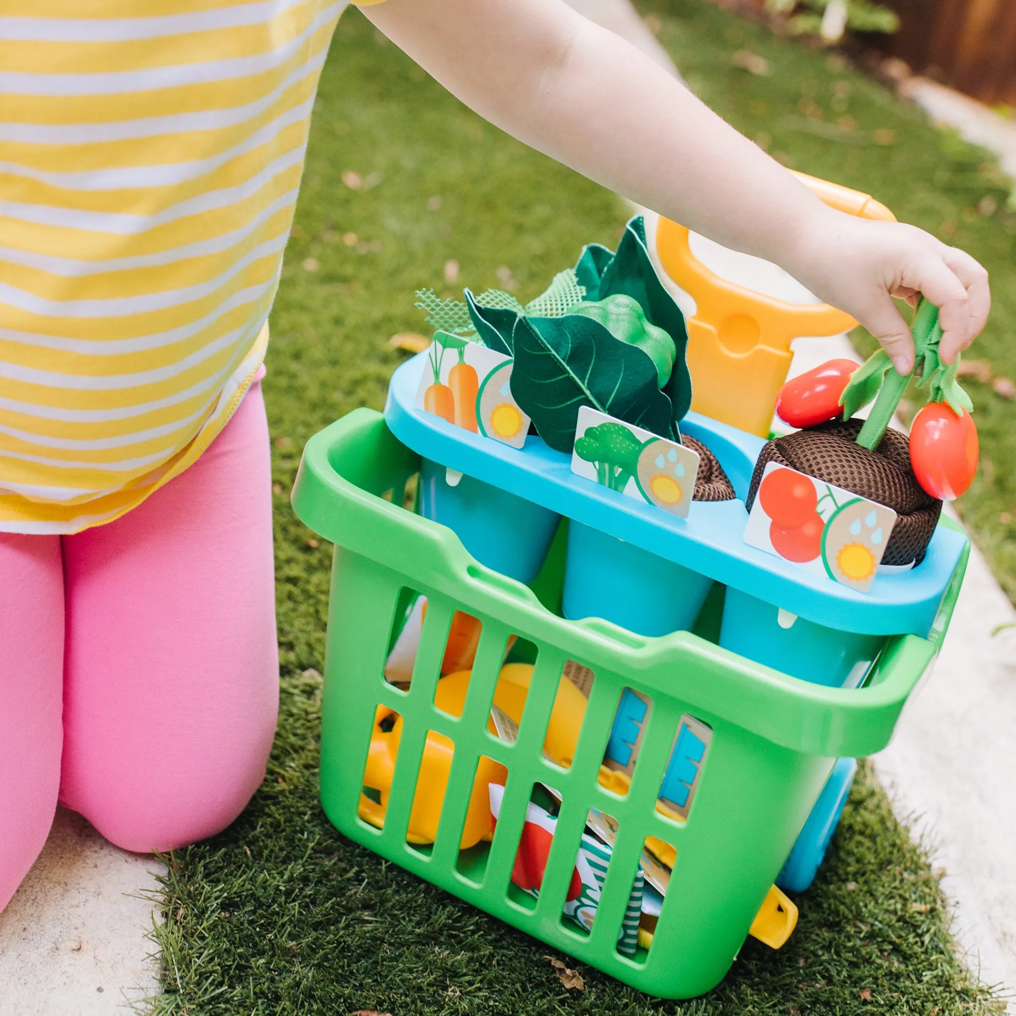 Let’s Explore Vegetable Gardening Play Set>Melissa & Doug Outlet