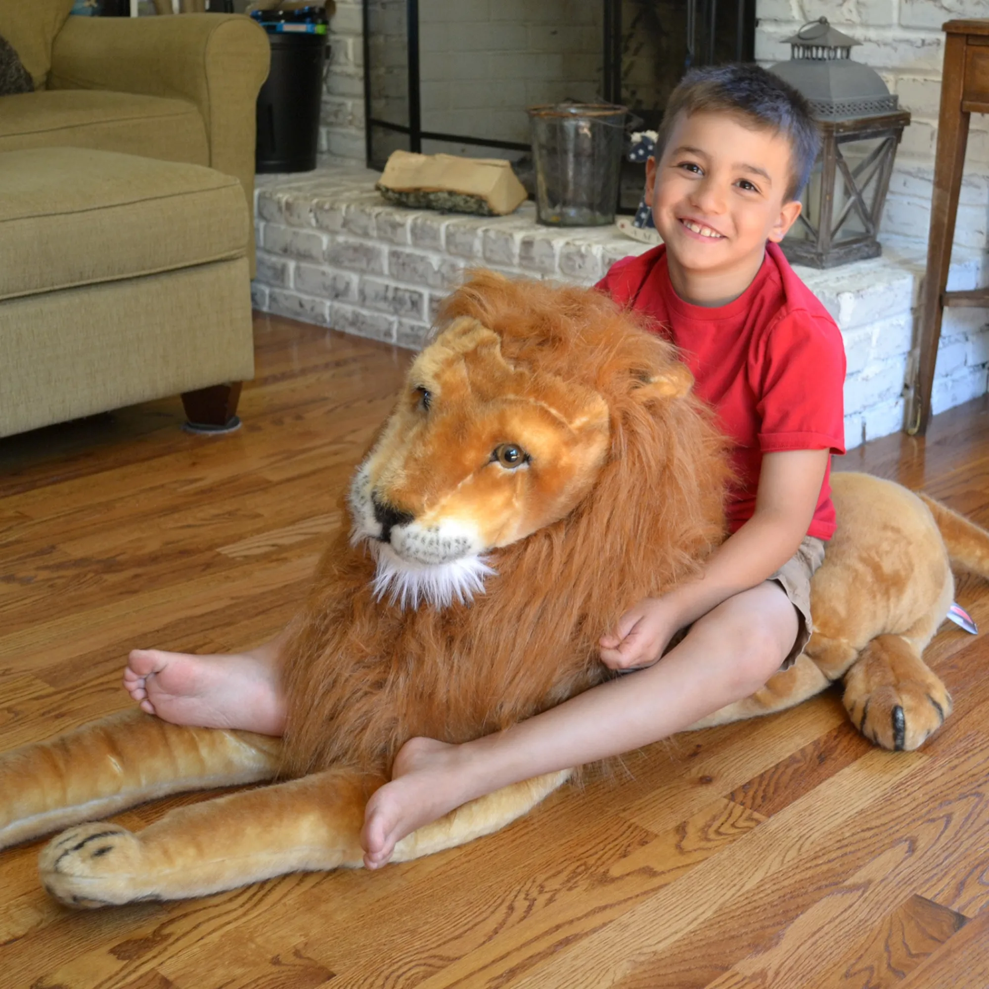 Lion Lifelike Plush Stuffed Animal>Melissa & Doug