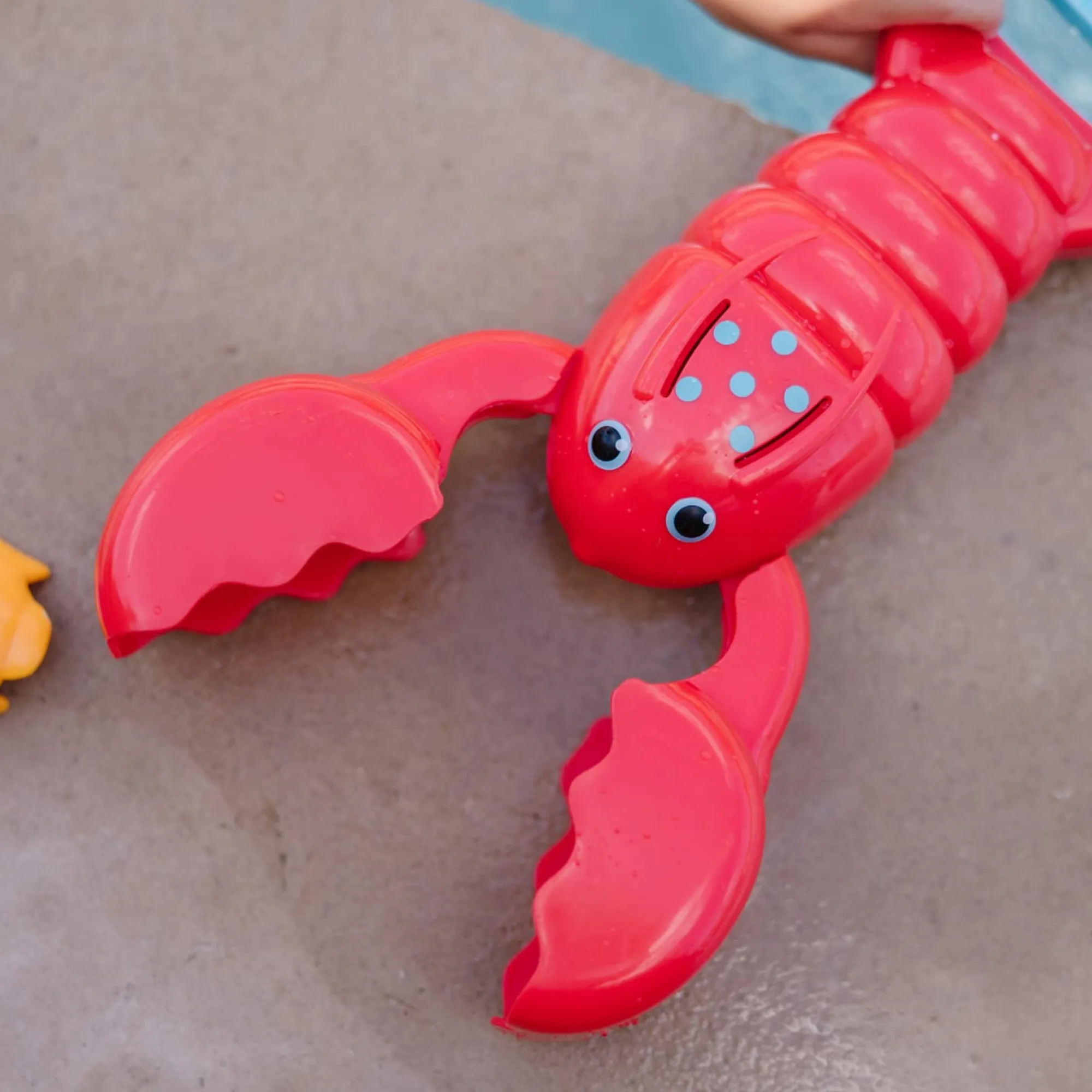 Louie Lobster Claw Catcher Pool Toy>Melissa & Doug Discount