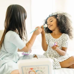 LOVE YOUR LOOK - Makeup Kit Play Set><noscript><img width=