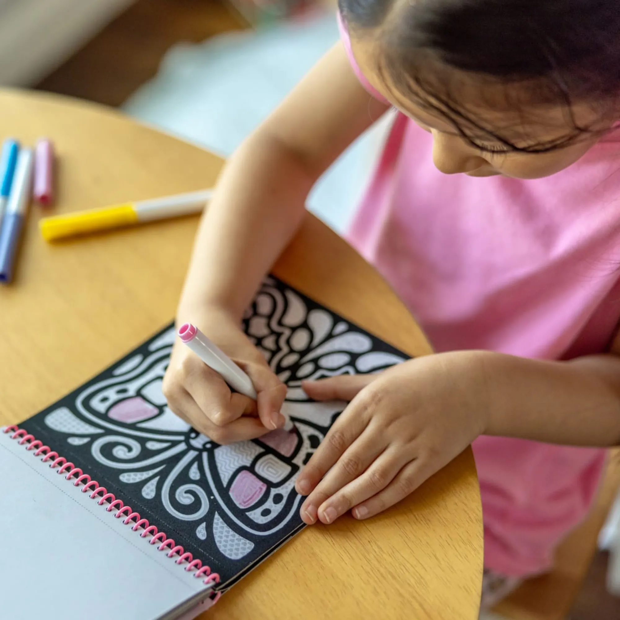 Magic Velvet Butterfly Scenes - On the Go Travel Activity>Melissa & Doug Online
