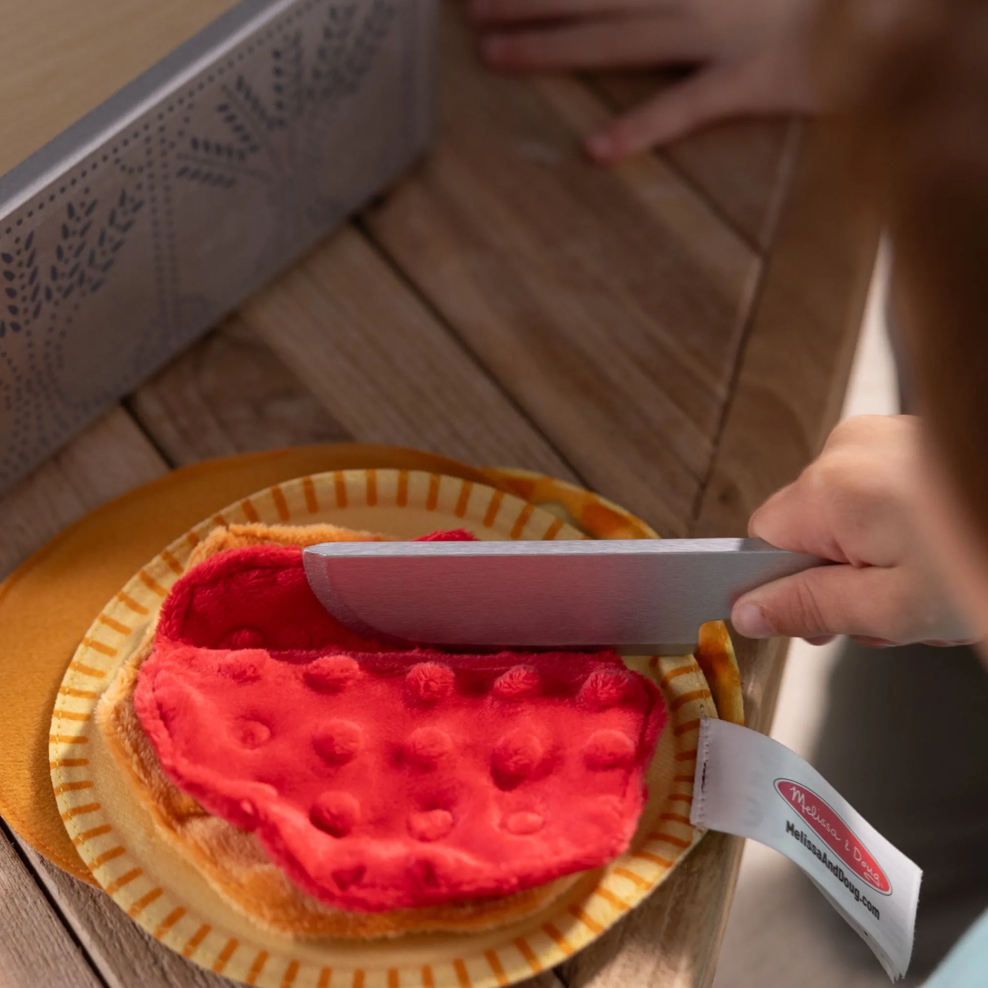 Make & Bake Pies Play Set>Melissa & Doug