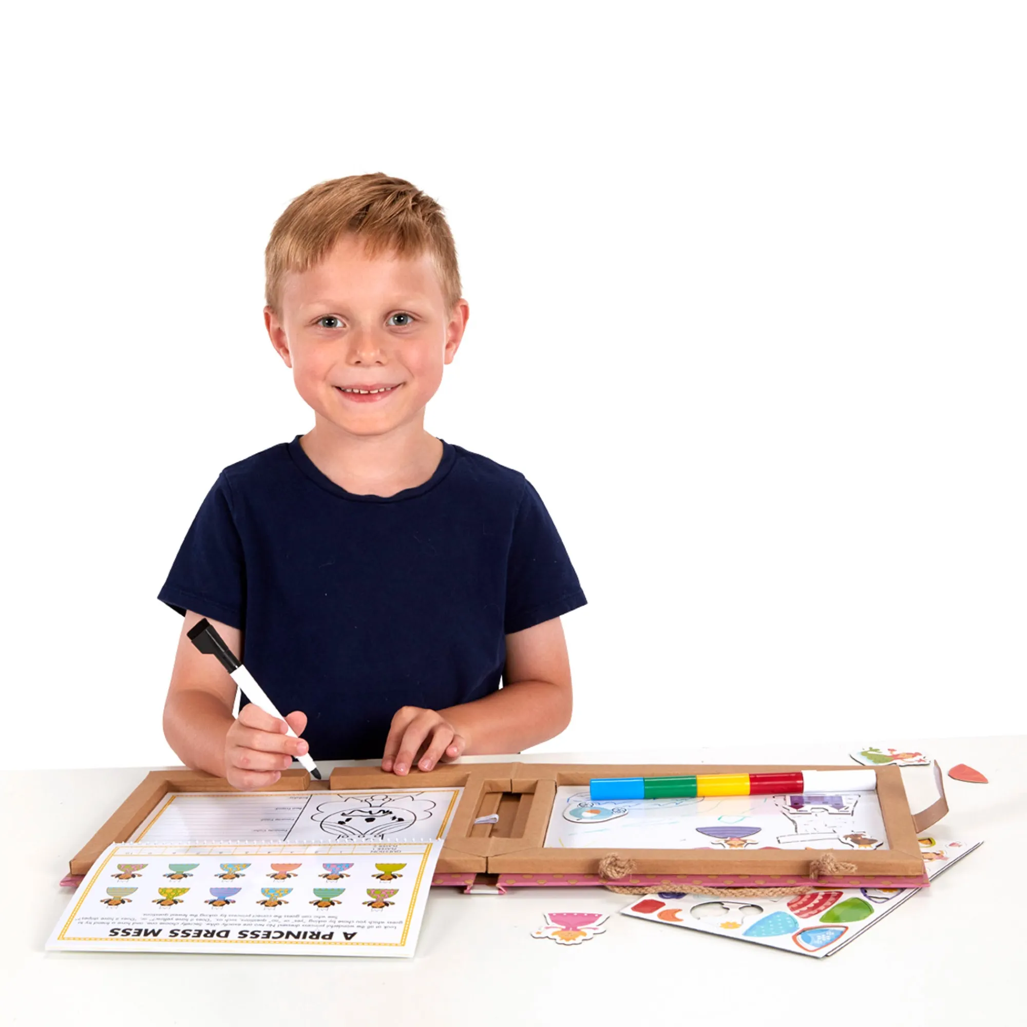 Natural Play: Play, Draw, Create Reusable Drawing & Magnet Kit – Princesses>Melissa & Doug Hot