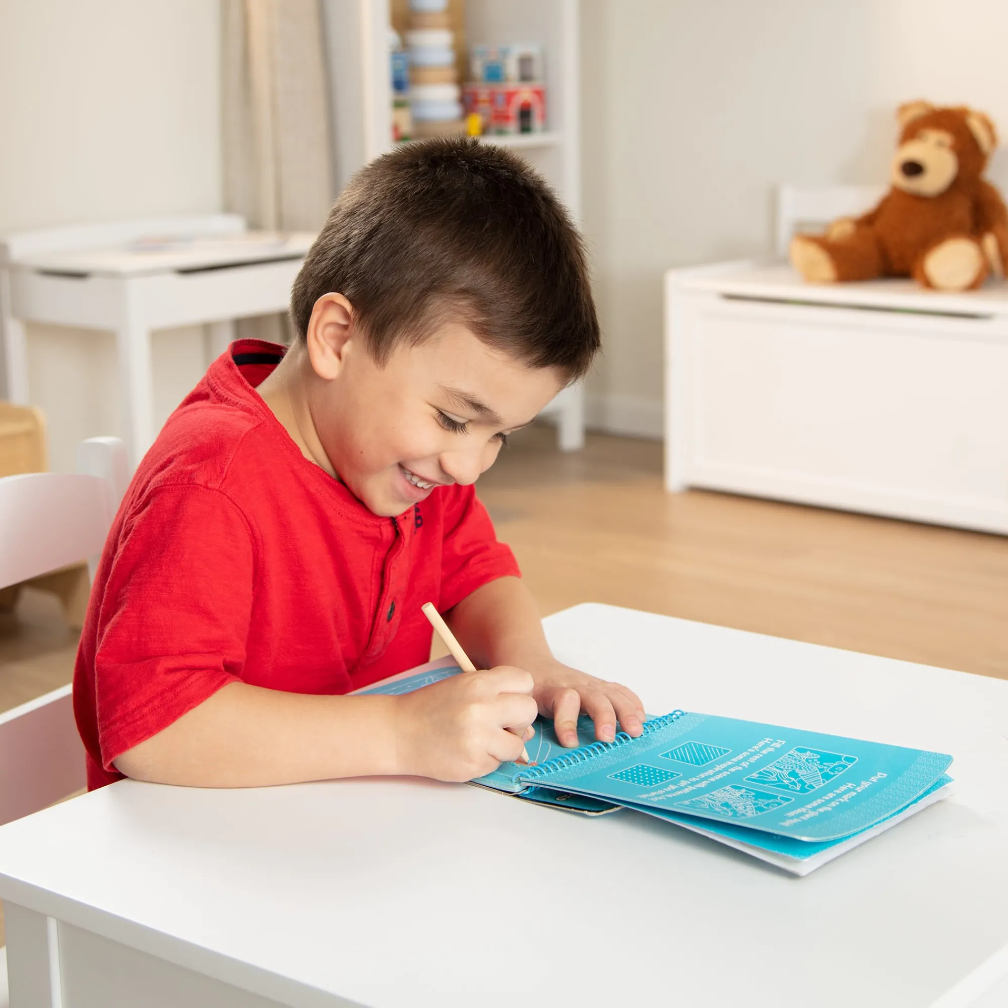 On the Go Scratch Art Color-Reveal Pad - Sea Life>Melissa & Doug Hot