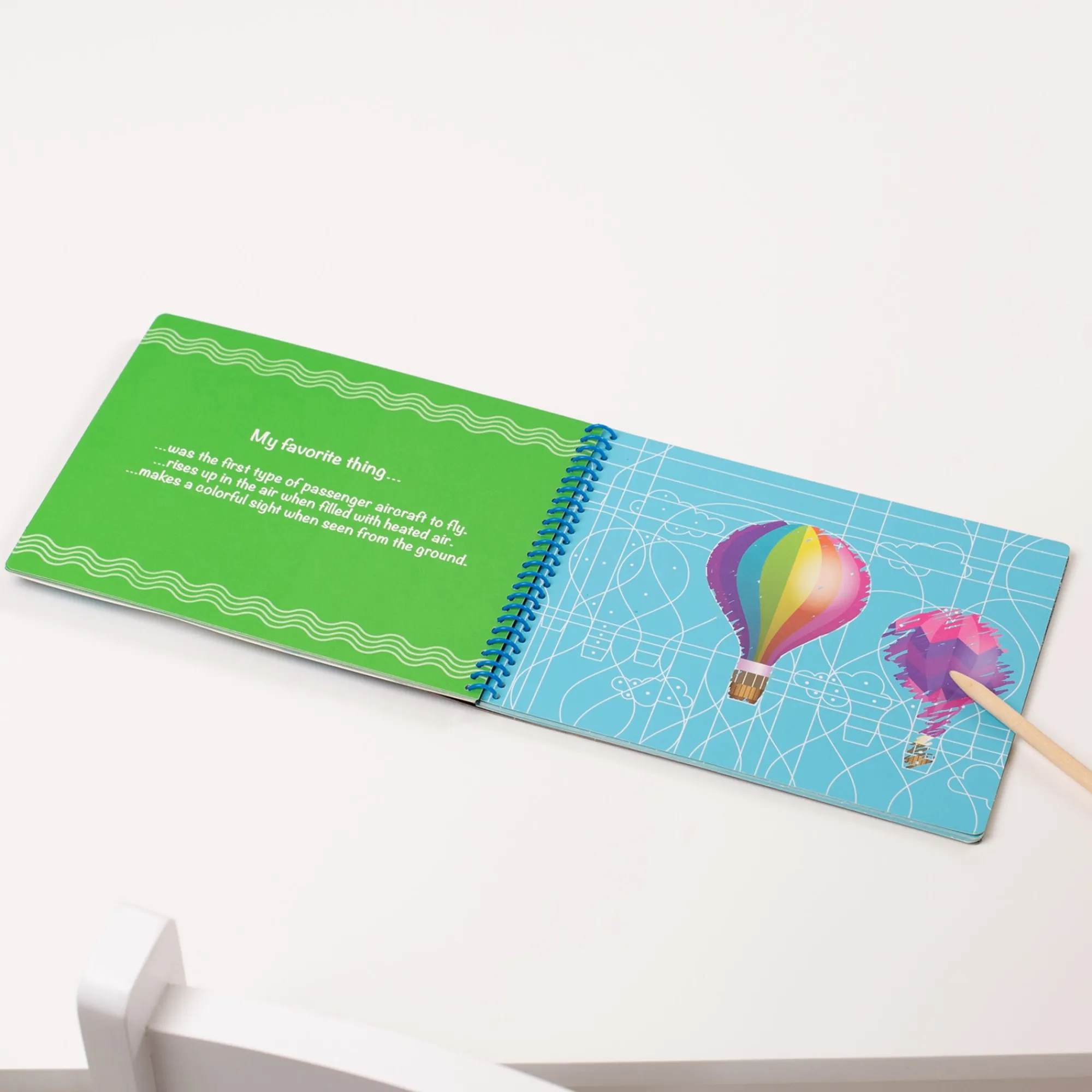 On the Go Scratch Art Picture Reveal Pad - Favorite Things>Melissa & Doug Clearance