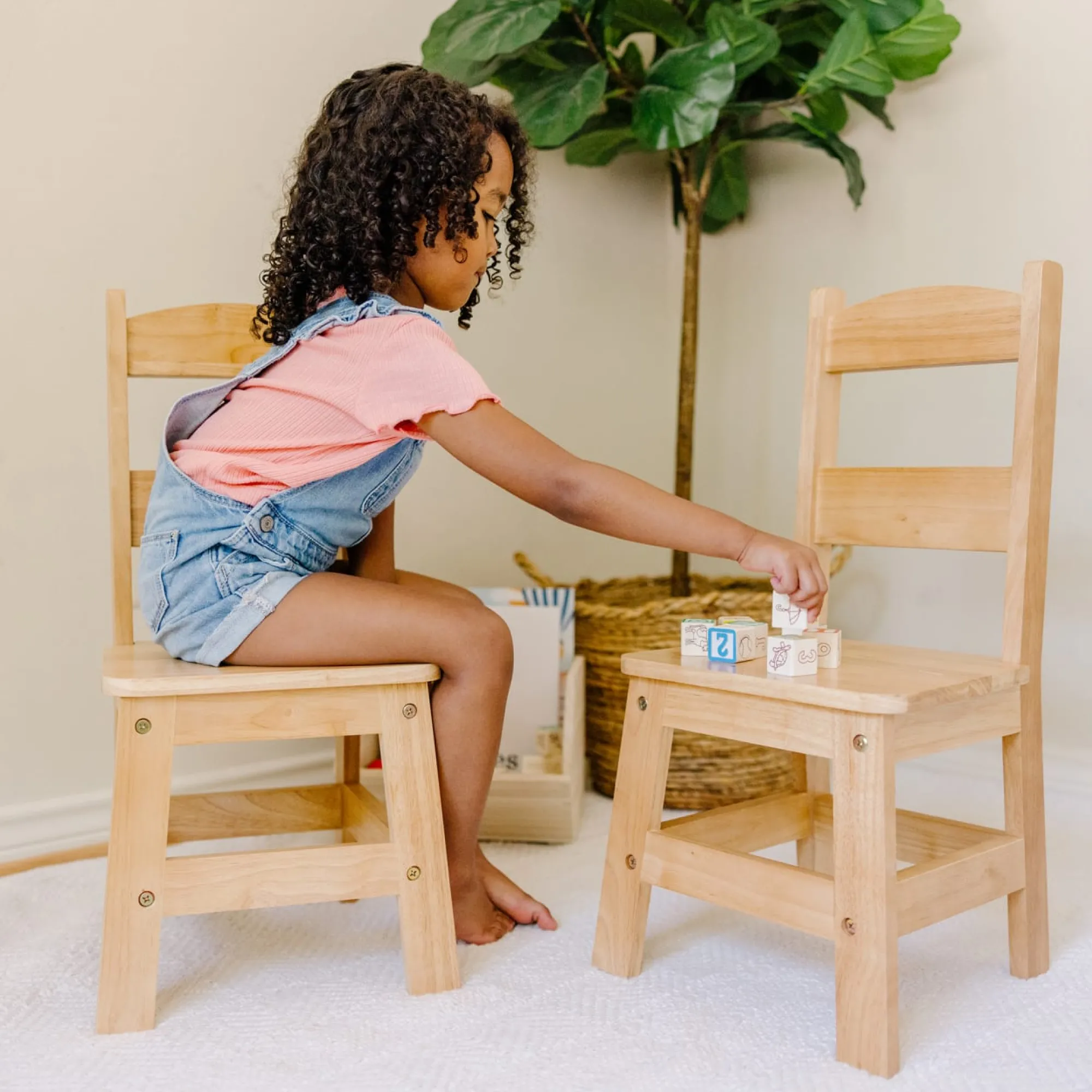 Pair of Solid Wood Chairs 2-Piece Set>Melissa & Doug Hot