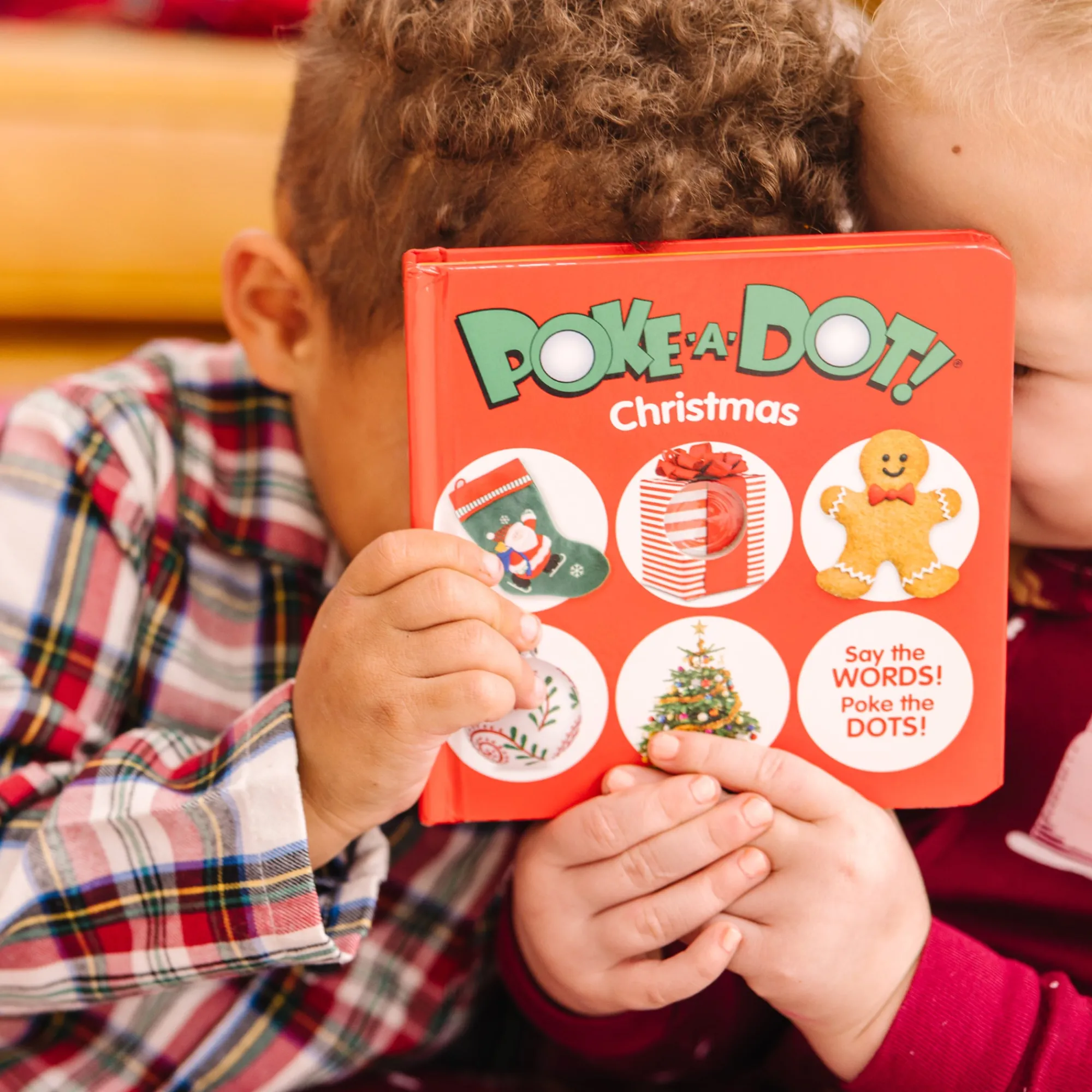 Poke-a-Dot: Christmas Board Book>Melissa & Doug Outlet