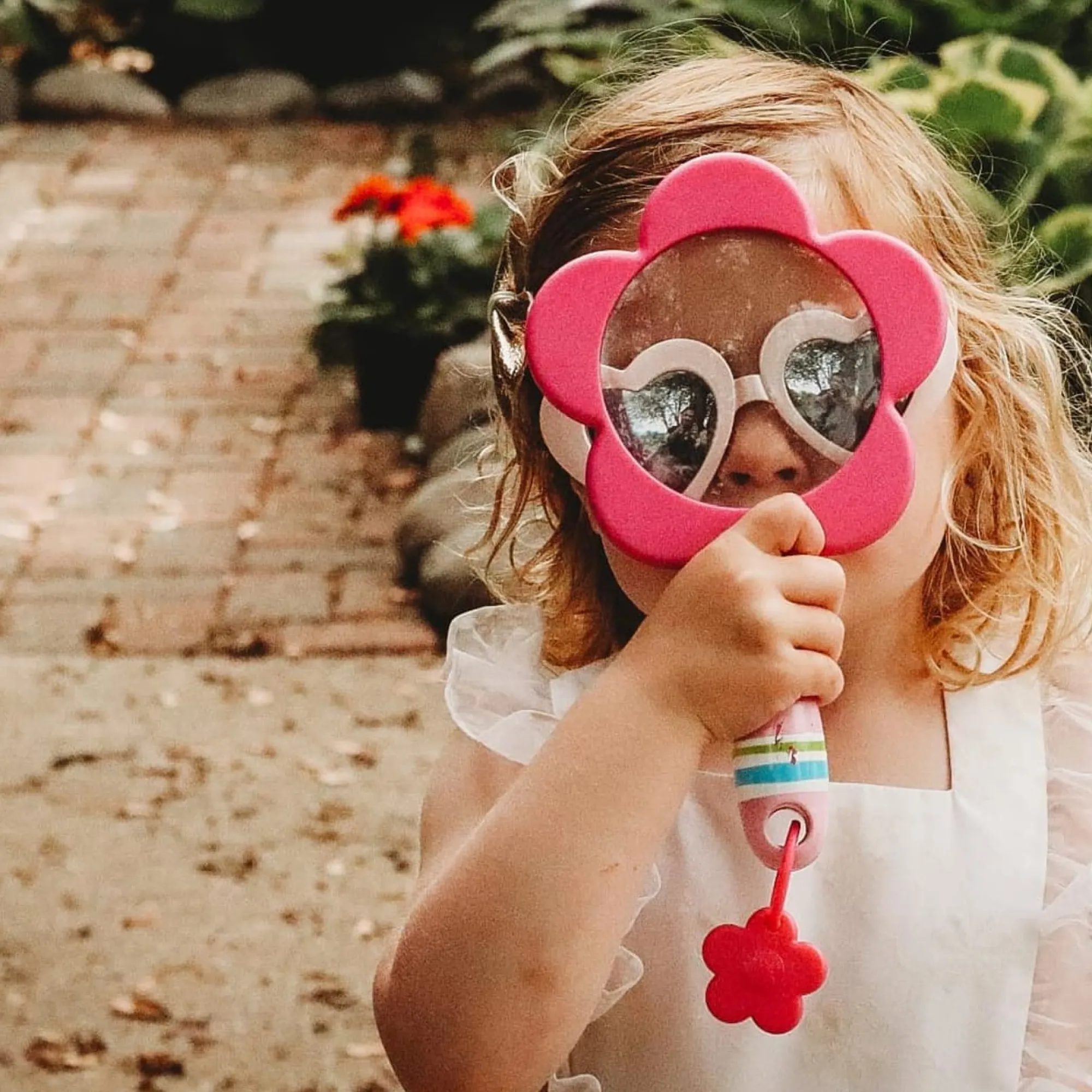 Pretty Petals Magnifier>Melissa & Doug