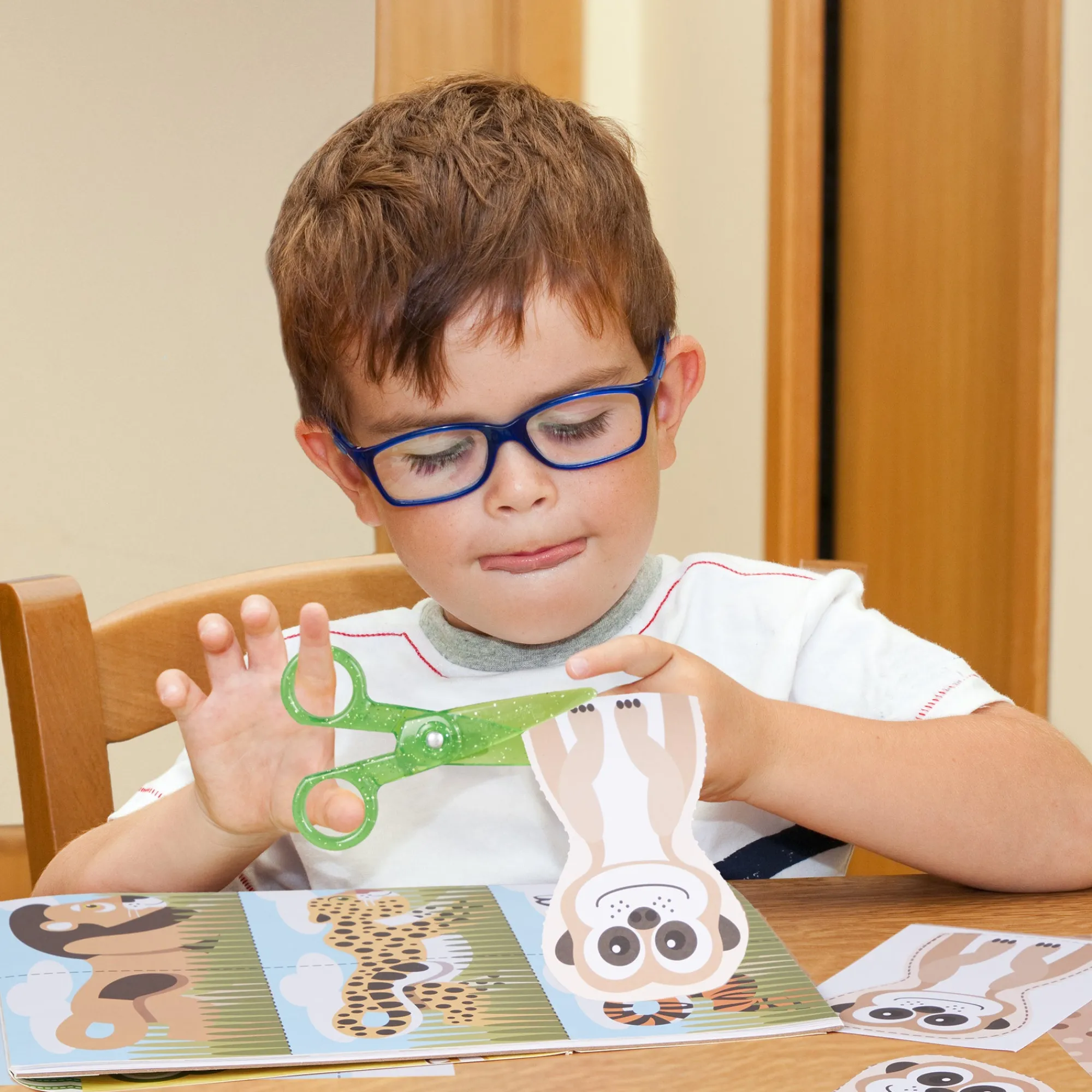 Safari Scissor Skills Activity Pad>Melissa & Doug New