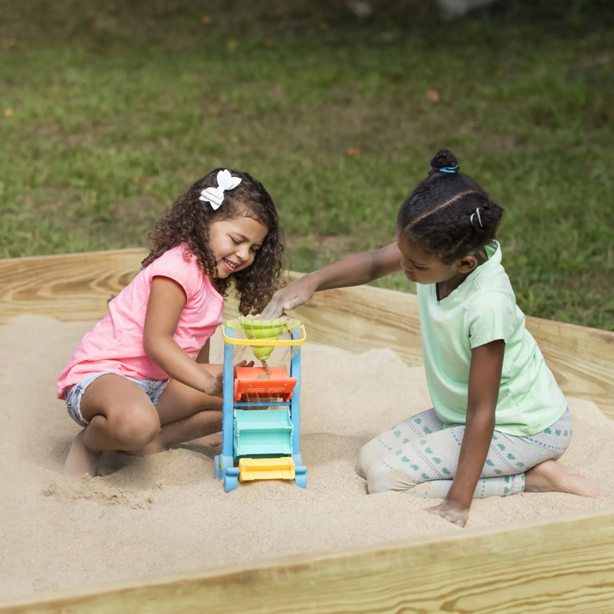 Seaside Sidekicks Funnel Fun>Melissa & Doug Hot