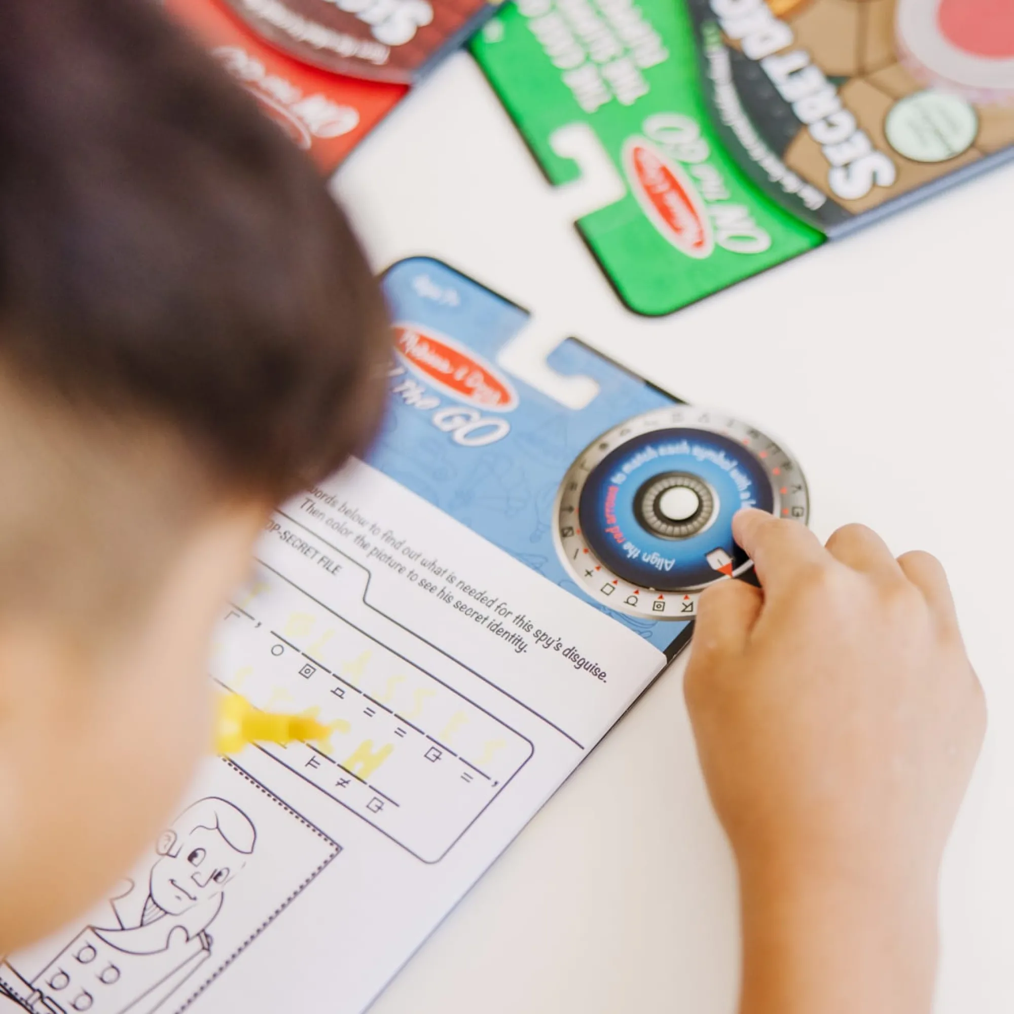 Secret Decoder Set - Case of the Slippery Flippers>Melissa & Doug Best