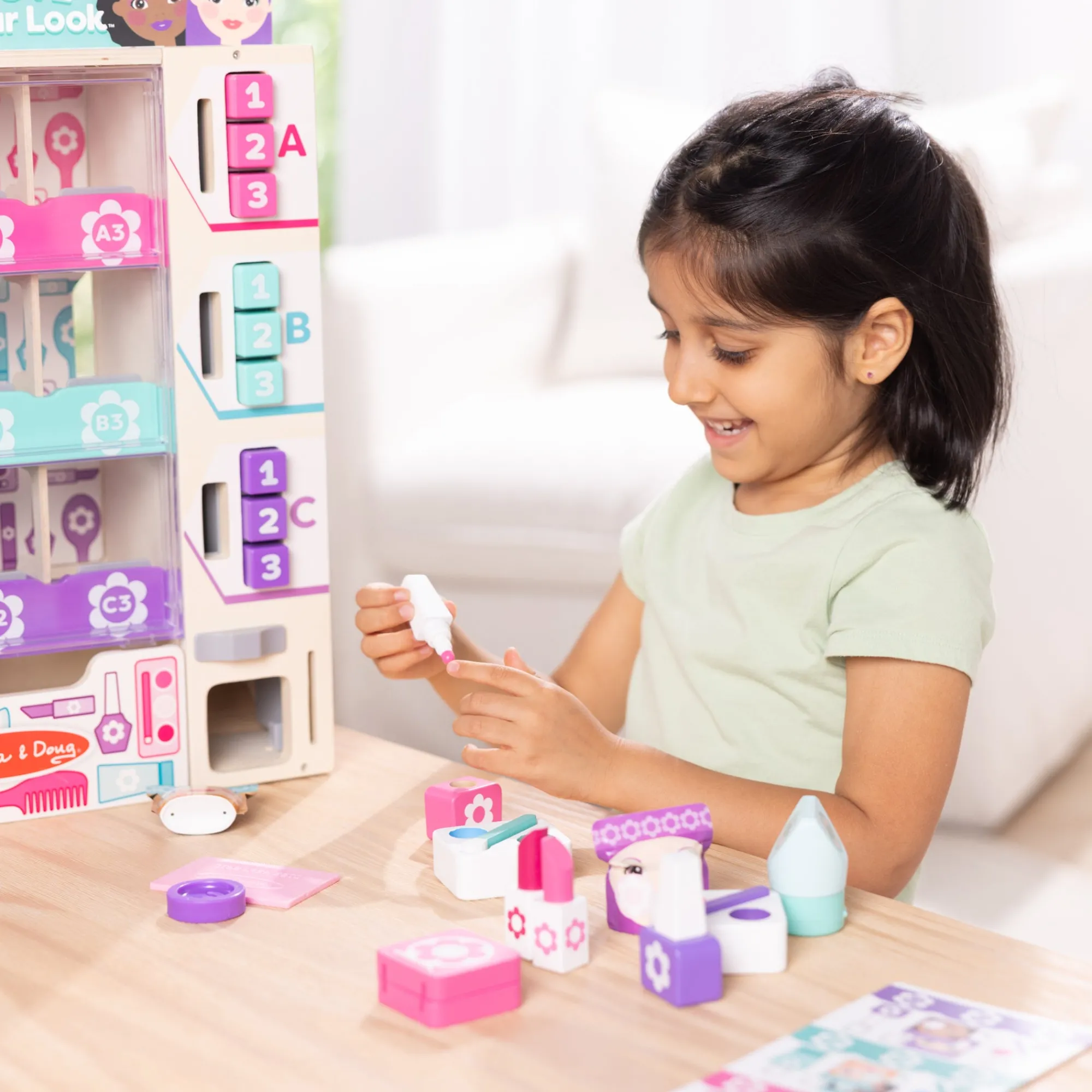 Sort, Stock, Select Beauty Kiosk Play Set>Melissa & Doug New