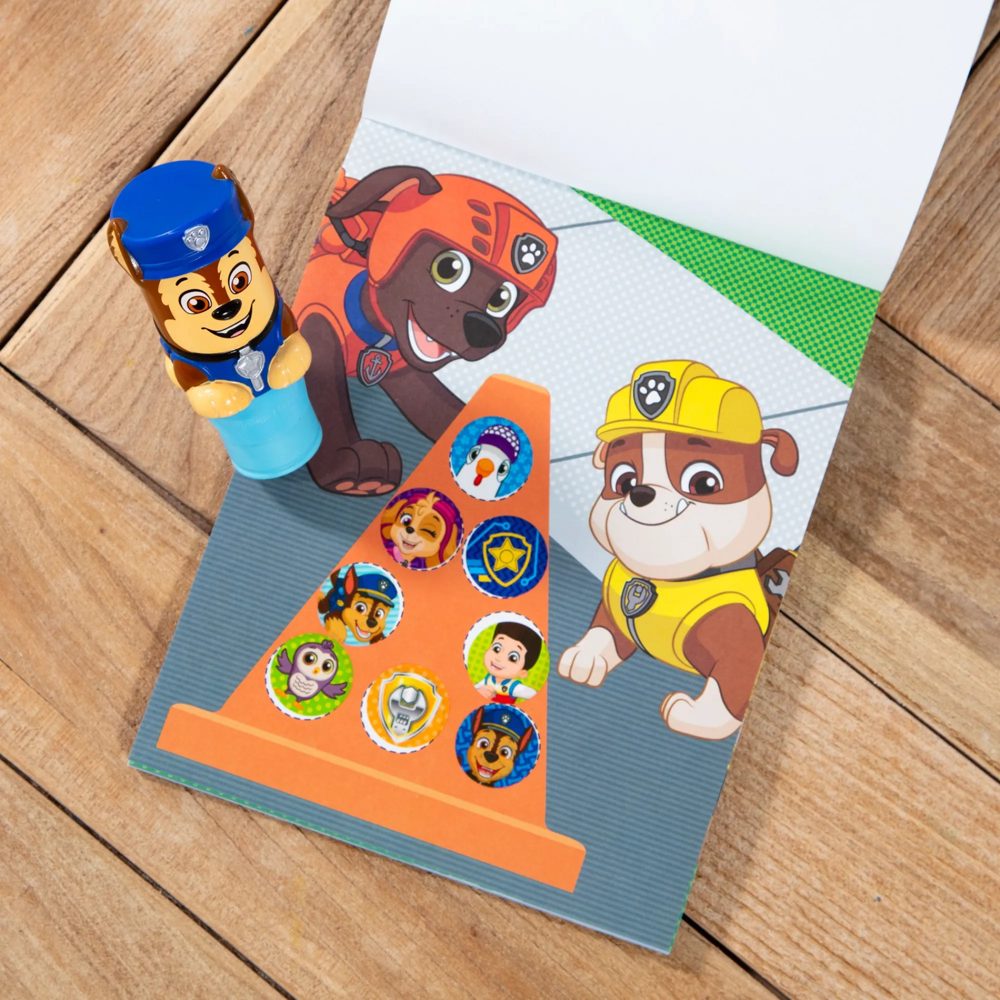 Sticker WOW!™ Activity Pad & Sticker Stamper - PAW Patrol Chase>Melissa & Doug Outlet