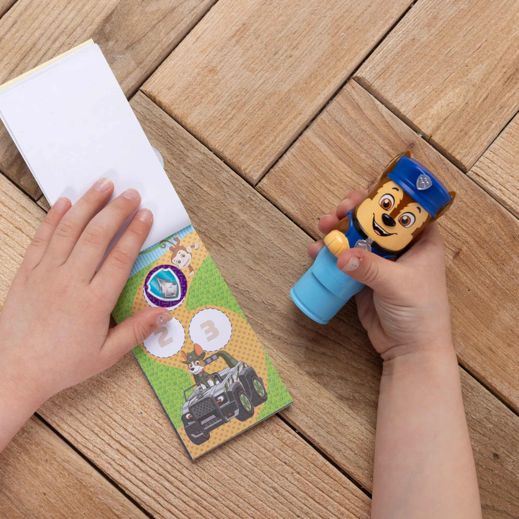 Sticker WOW!® Mini Activity Pad & Refill Stickers - PAW Patrol (200+ Stickers, Stamper Not Included)>Melissa & Doug Best
