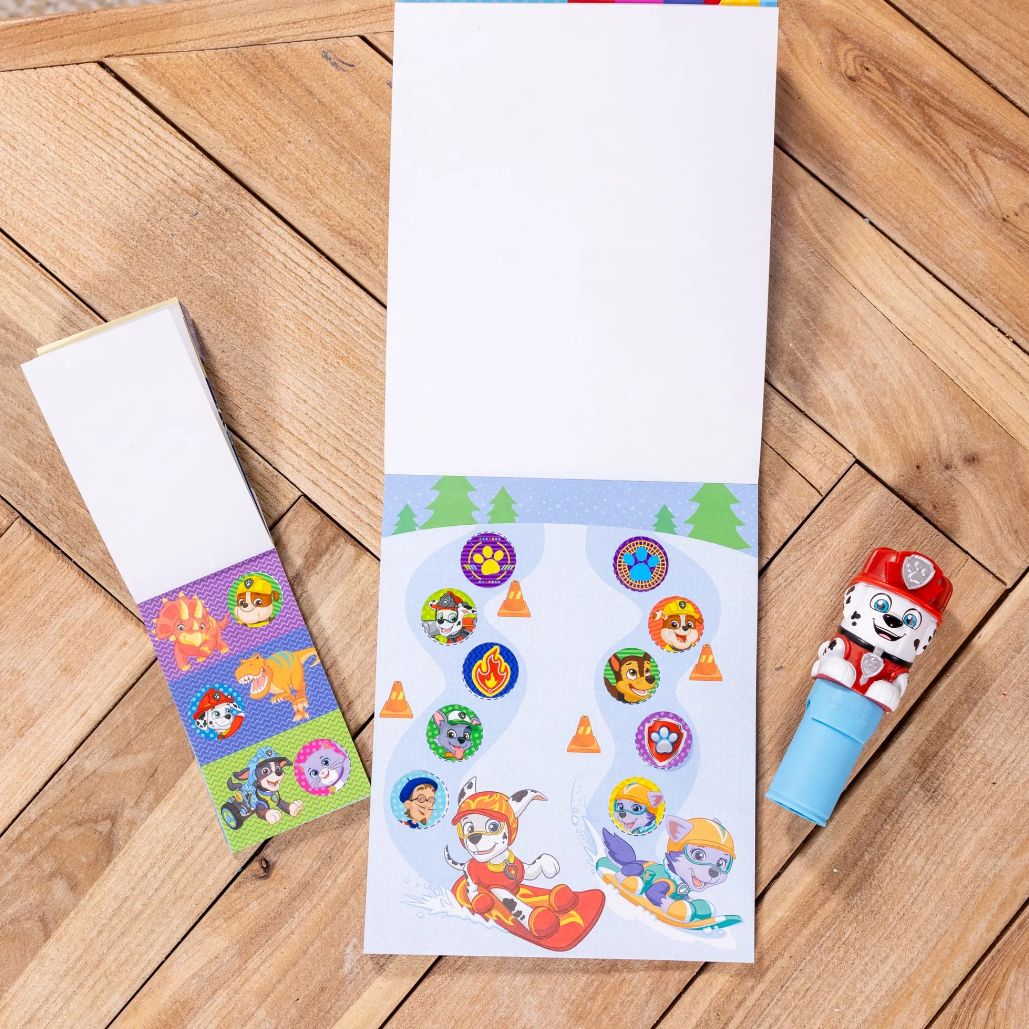 Sticker WOW!™ PAW Patrol Marshall Bundle: Activity Pad & Sticker Stamper + Mini Activity Pad and 200 Refill Stickers>Melissa & Doug Discount