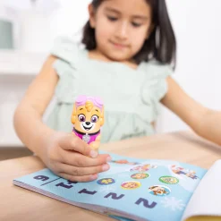 Sticker WOW!™ PAW Patrol Skye Bundle: Activity Pad & Sticker Stamper + Mini Activity Pad and 200 Refill Stickers><noscript><img width=