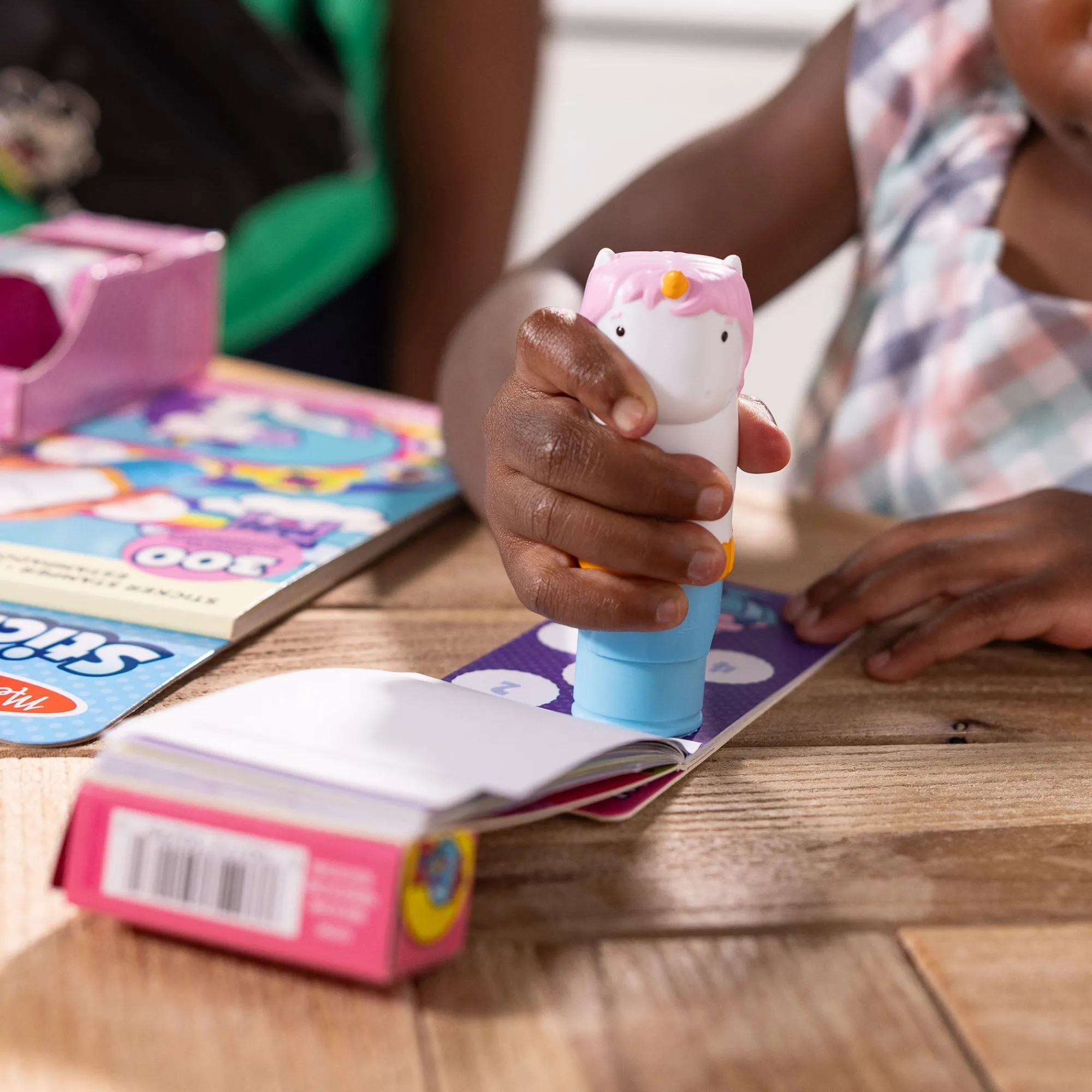 Sticker WOW!™ Unicorn Bundle: Activity Pad & Sticker Stamper + Mini Activity Pad and 200 Refill Stickers>Melissa & Doug Online