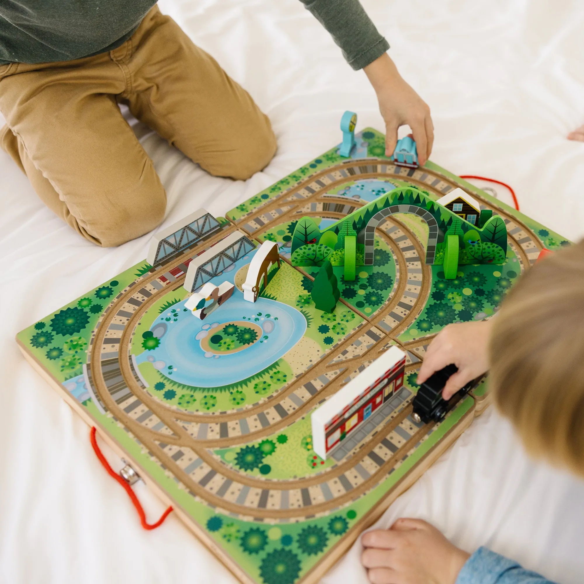 Take-Along Railroad>Melissa & Doug Online