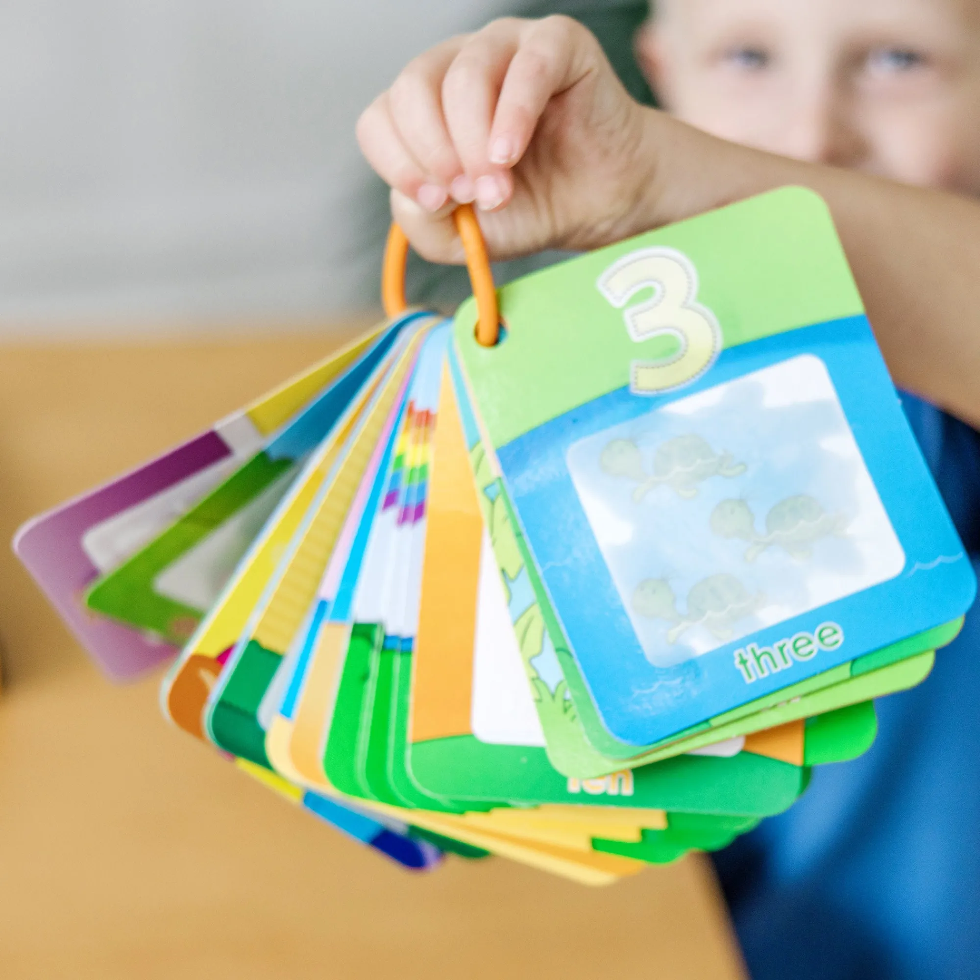 Water Wow! - Splash Cards Shapes, Numbers & Colors>Melissa & Doug Online