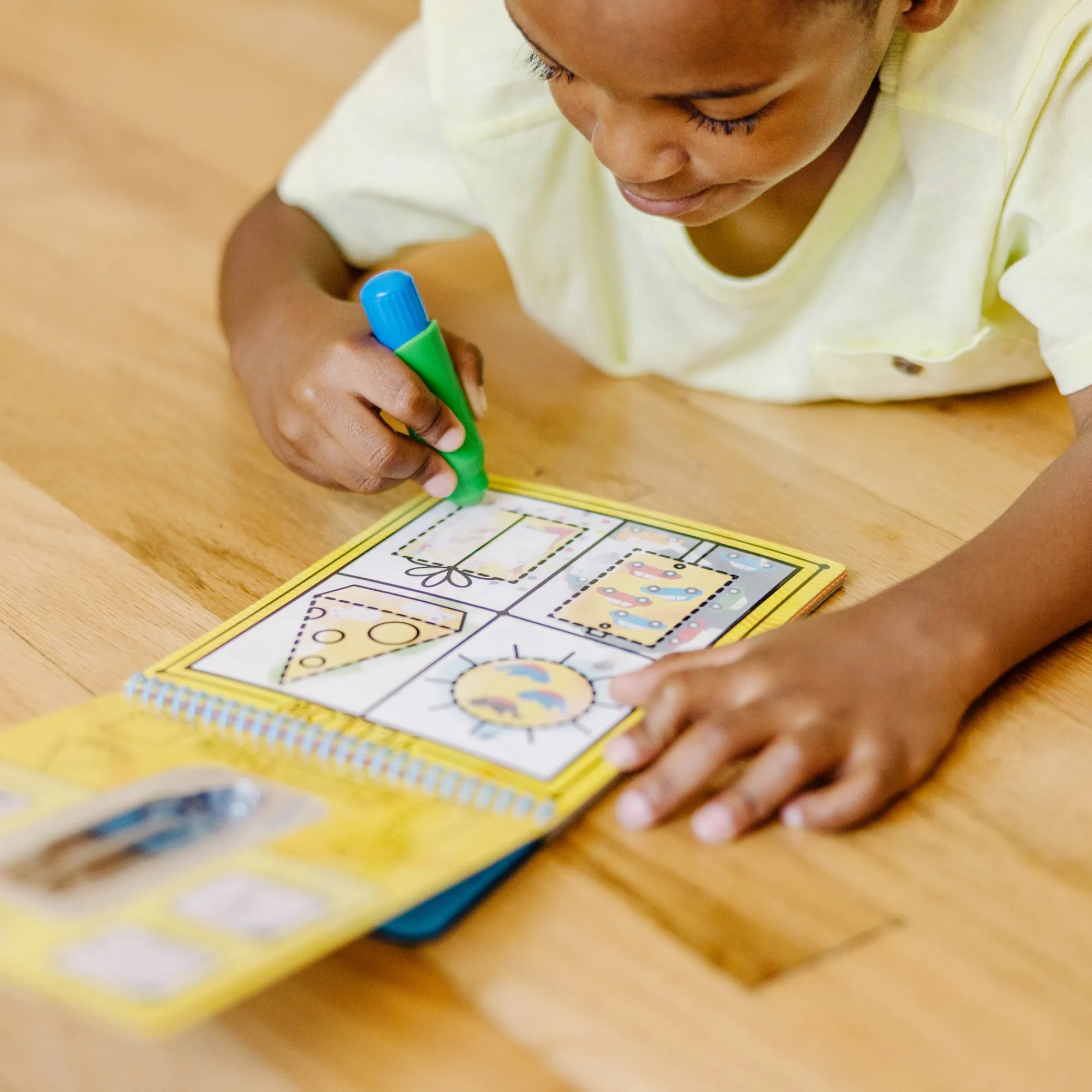 Water Wow! Water-Reveal Pad - Colors, Shapes>Melissa & Doug New