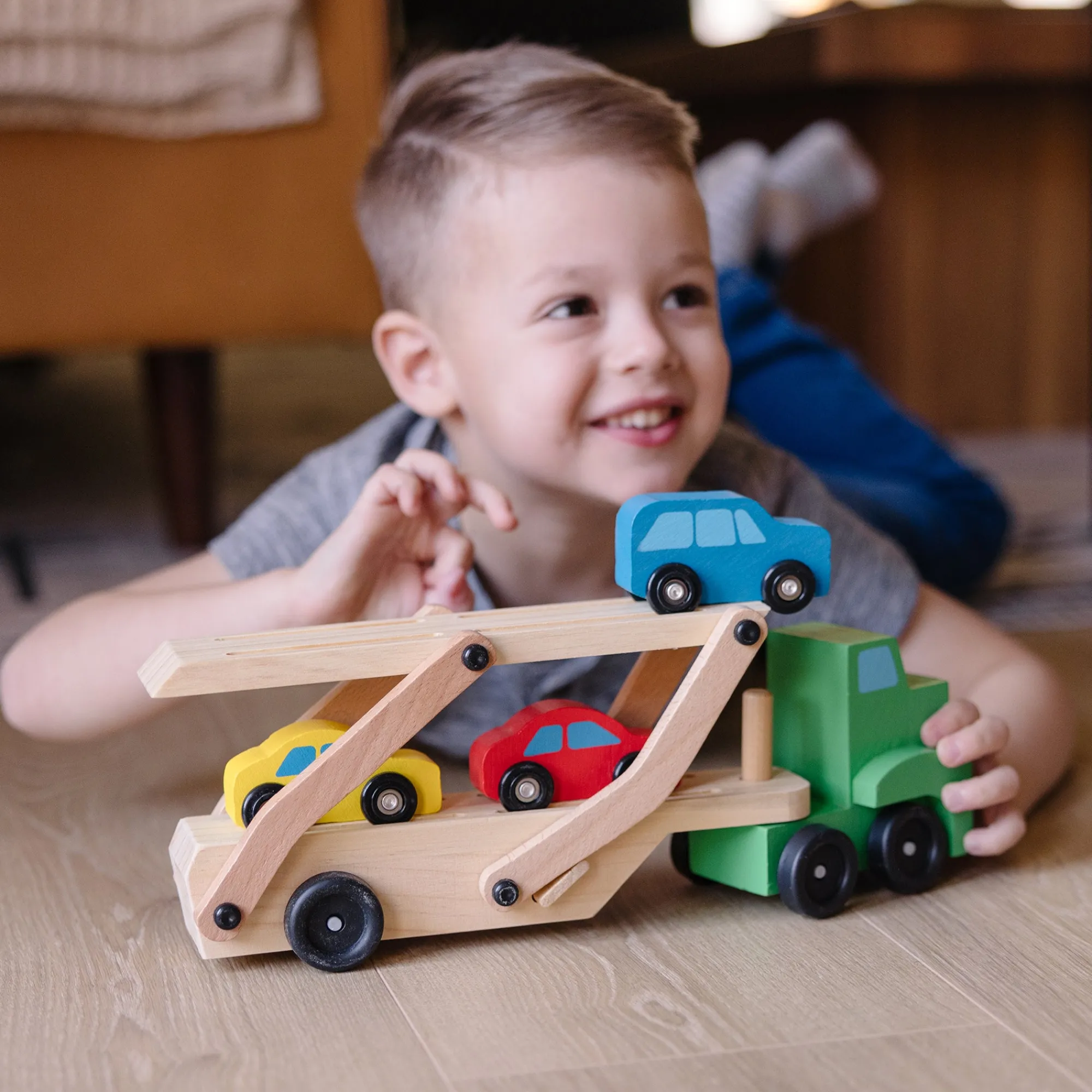 Wooden Car Carrier>Melissa & Doug