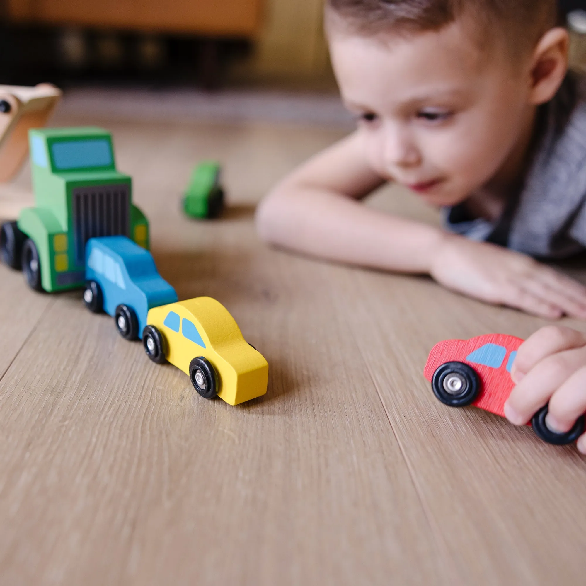 Wooden Car Carrier>Melissa & Doug
