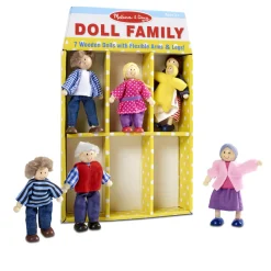Wooden Doll Family><noscript><img width=