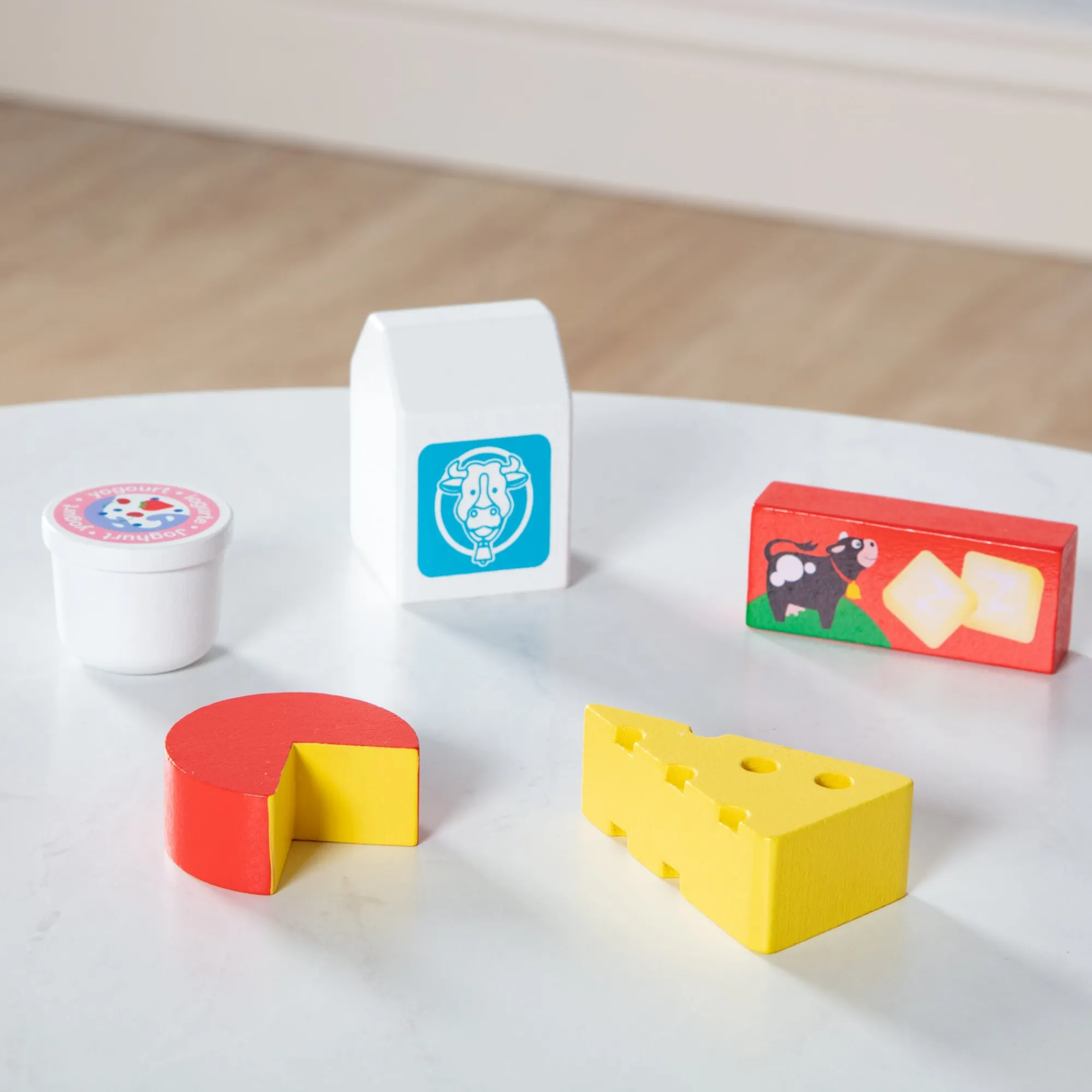 Wooden Food Groups Play Set – Dairy>Melissa & Doug