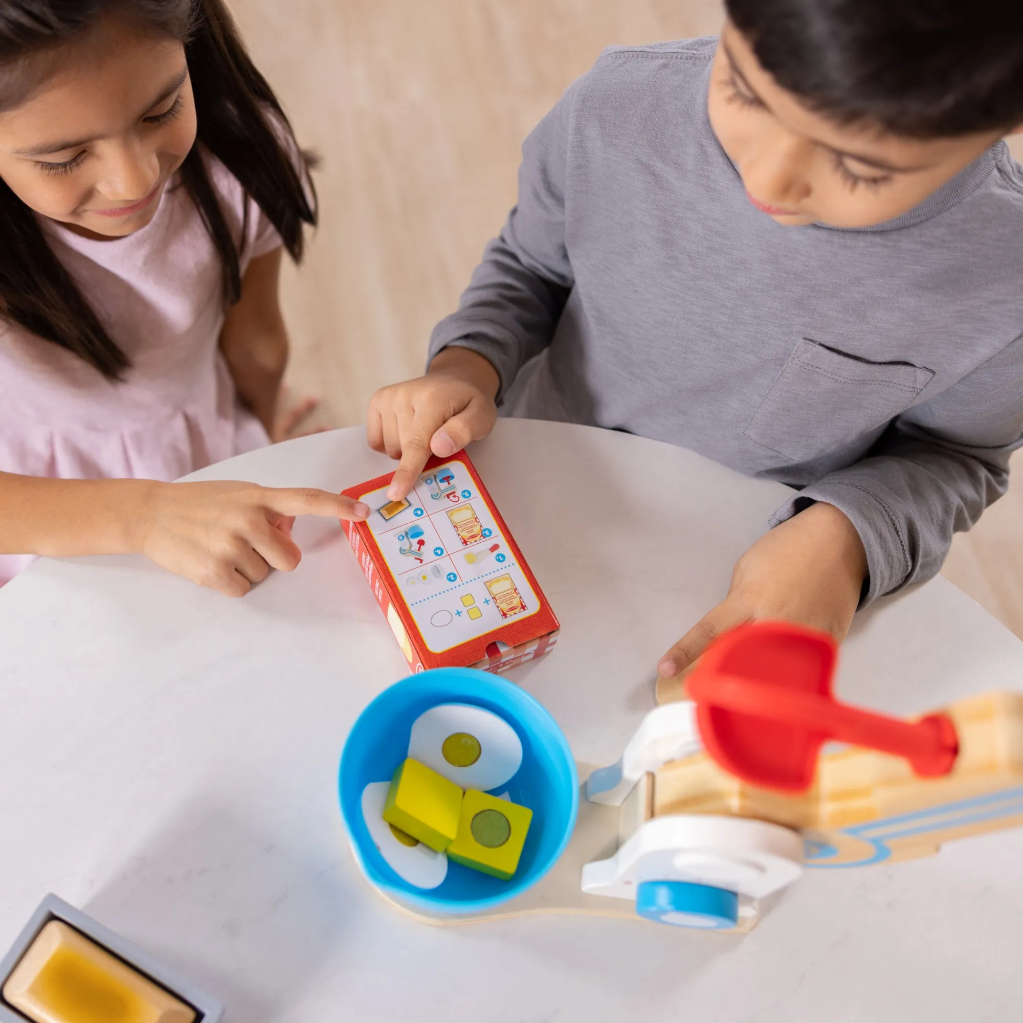 Wooden Make-a-Cake Mixer Set>Melissa & Doug Sale
