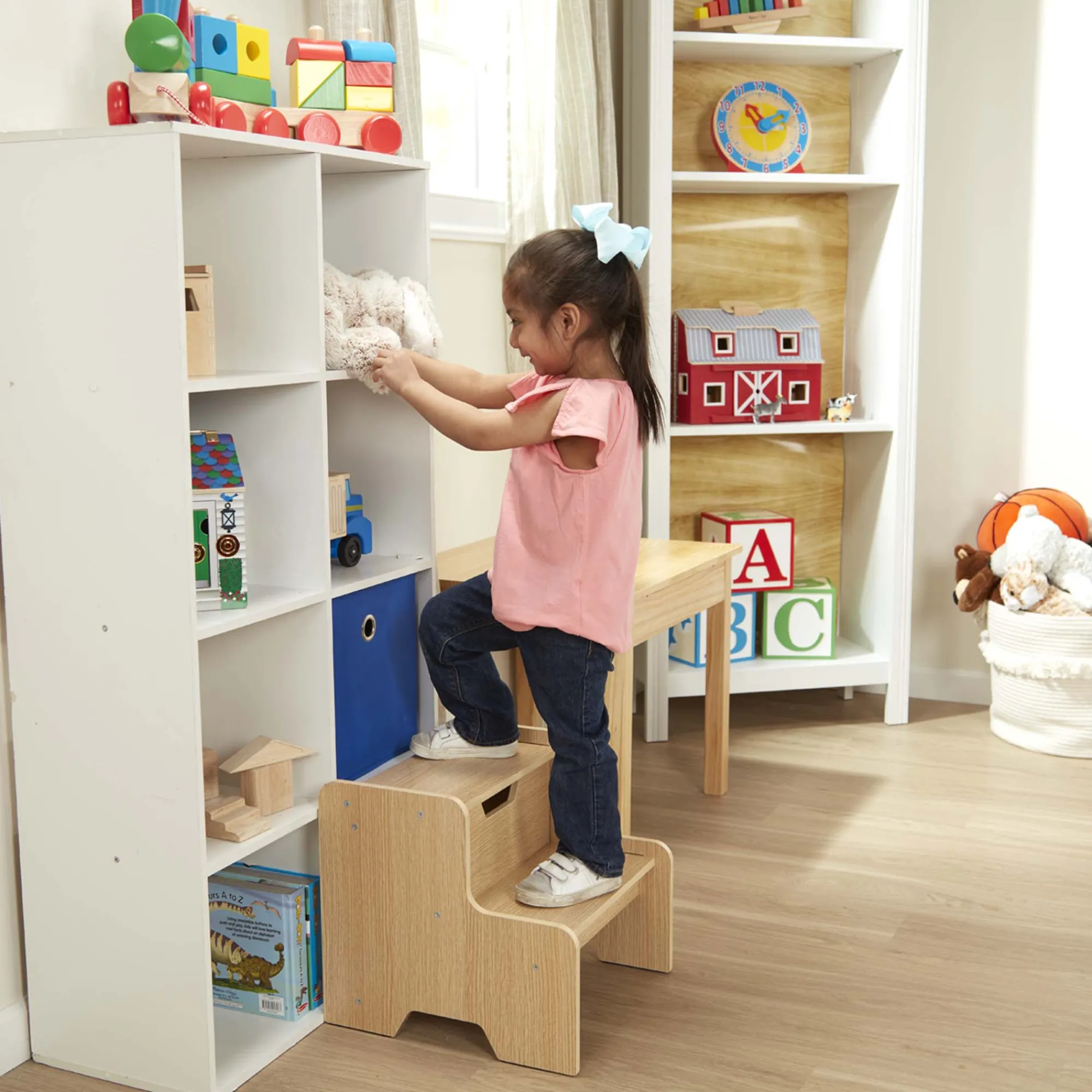 Wooden Step Stool - Natural>Melissa & Doug Hot