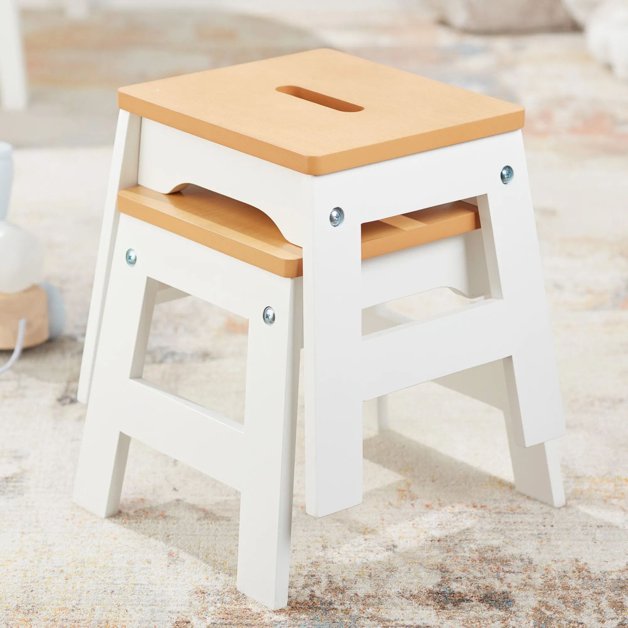 Wooden Stools – Set of 2>Melissa & Doug New